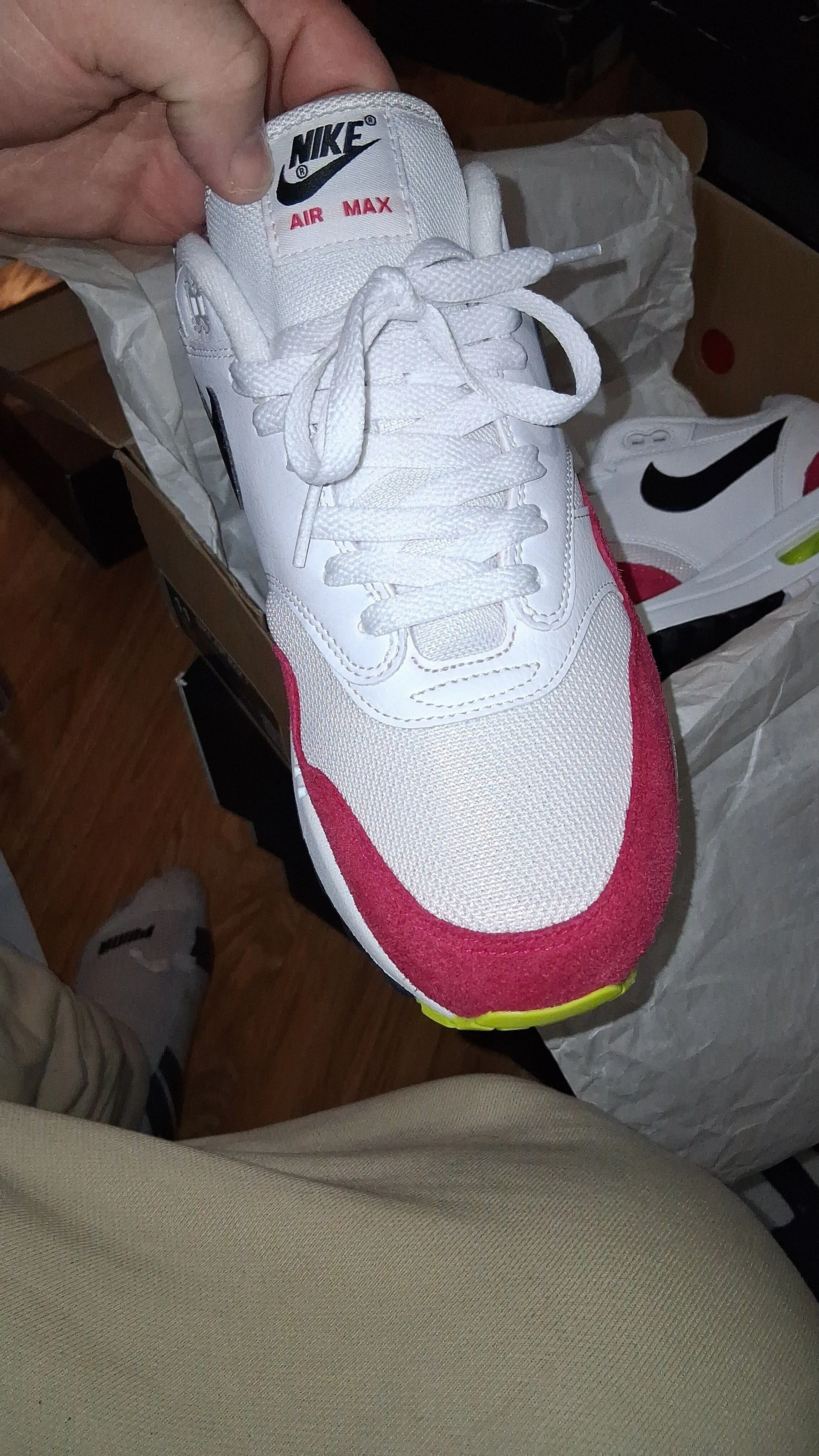 air max 1 trainers white black volt rush pink