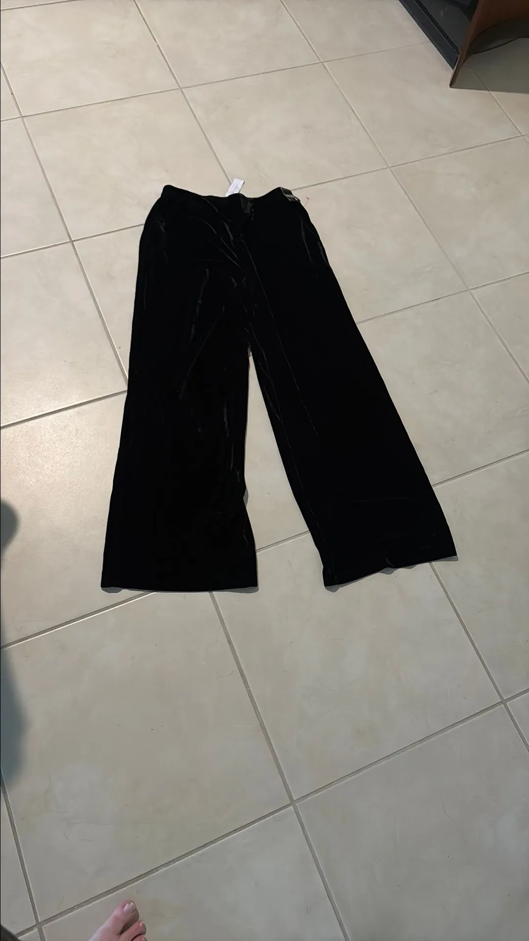 Product image for NWT small NY & Co black velvet palazzo pants