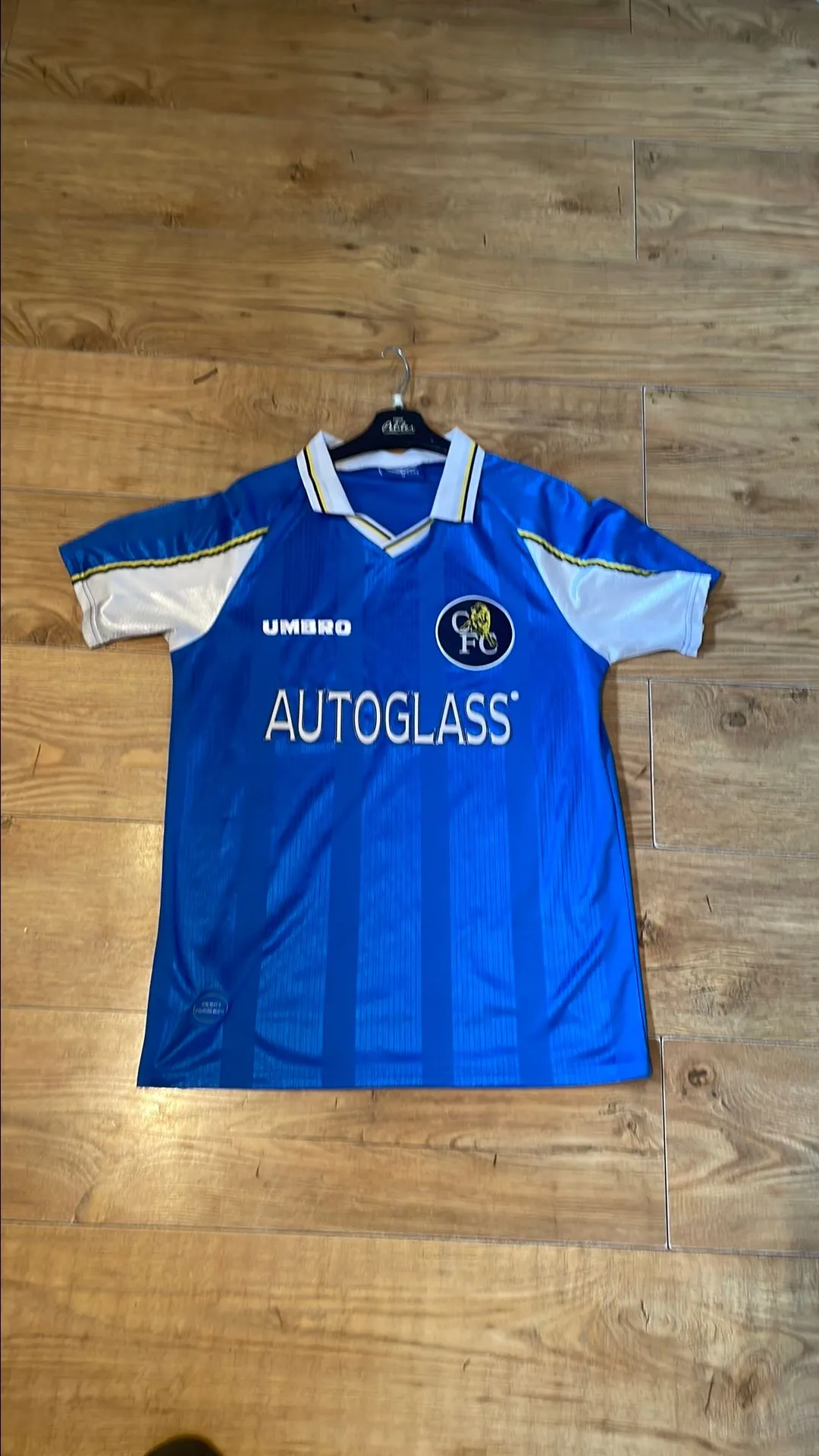 Product image for Chelsea football shirt 97-99 men's medium