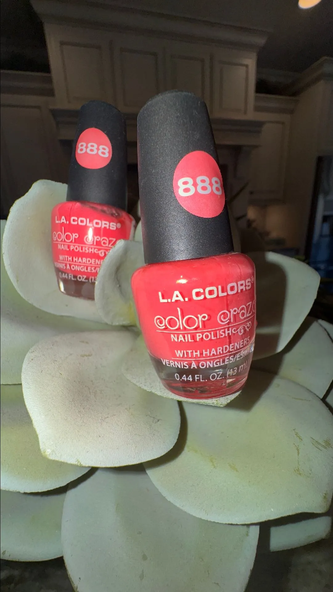 Product image for Nail polish lot of 2 kiss me #888
