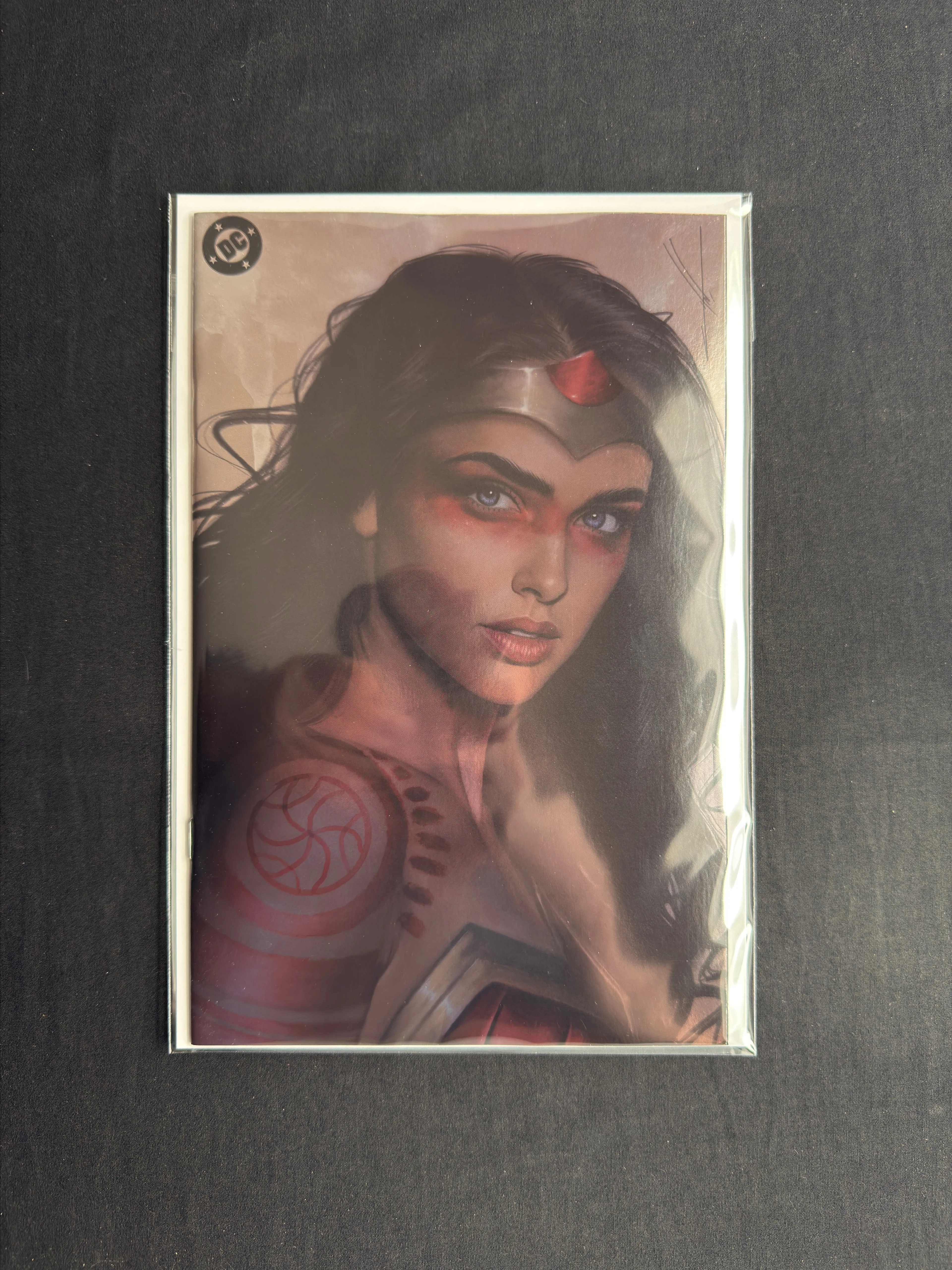 Product image for Absolute Wonder Woman #5 Exclusive Foil Variant