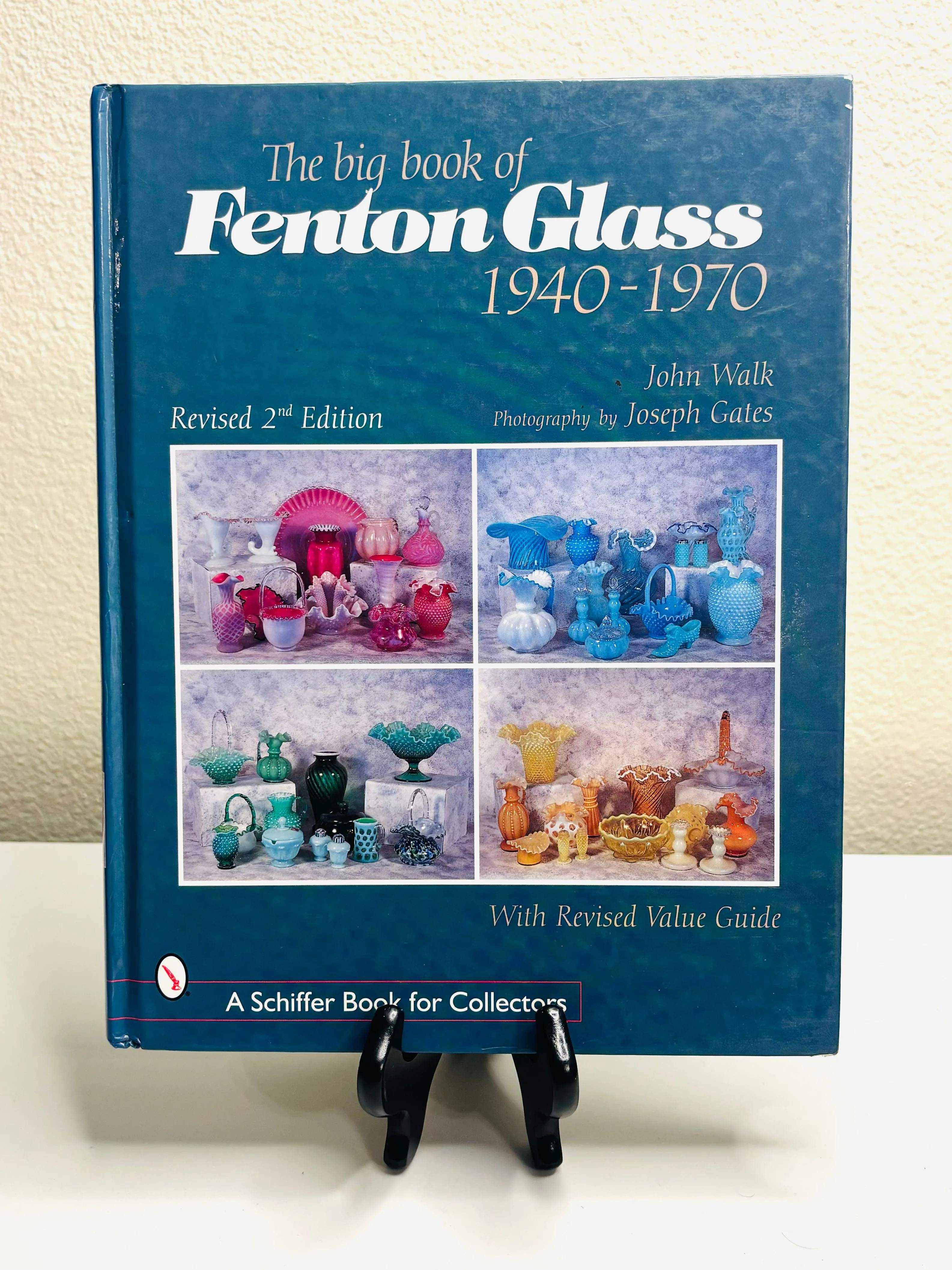 Product image for The Big Book of Fenton Glass 1940-1970