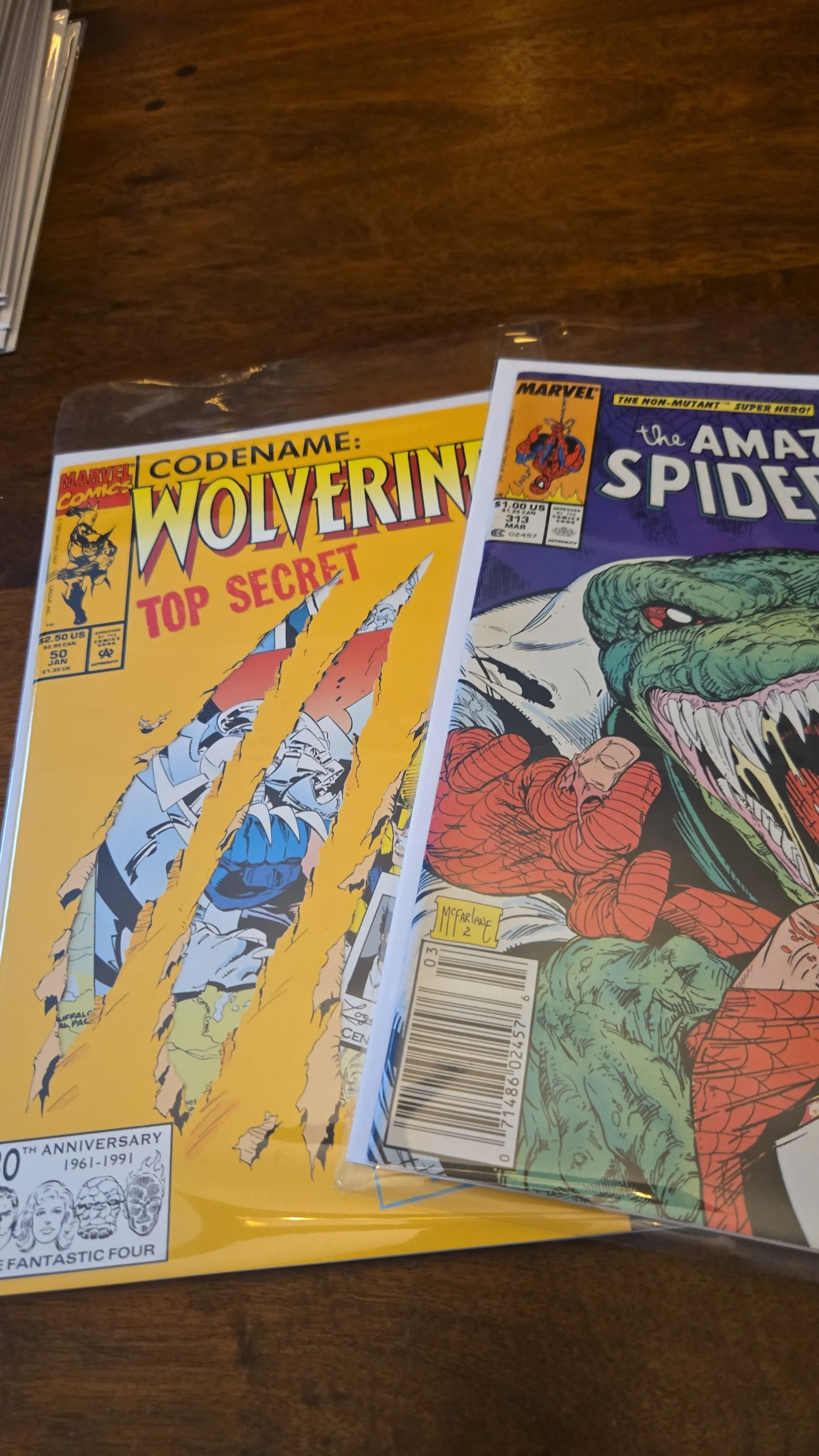 Product image for Lot of Wolverine plus spidey