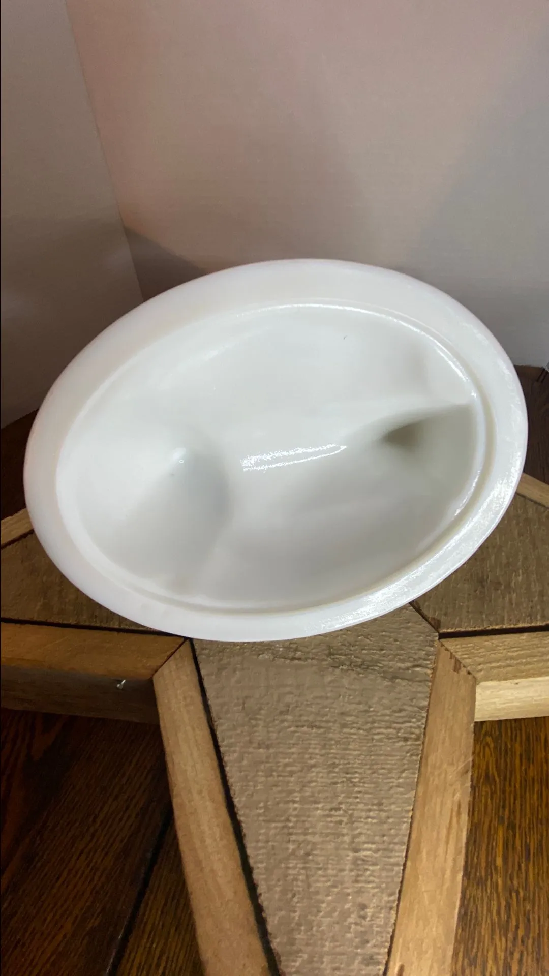 Listing Image Blurred Background