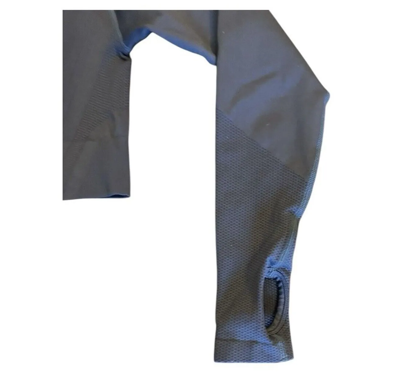 Listing Image Blurred Background