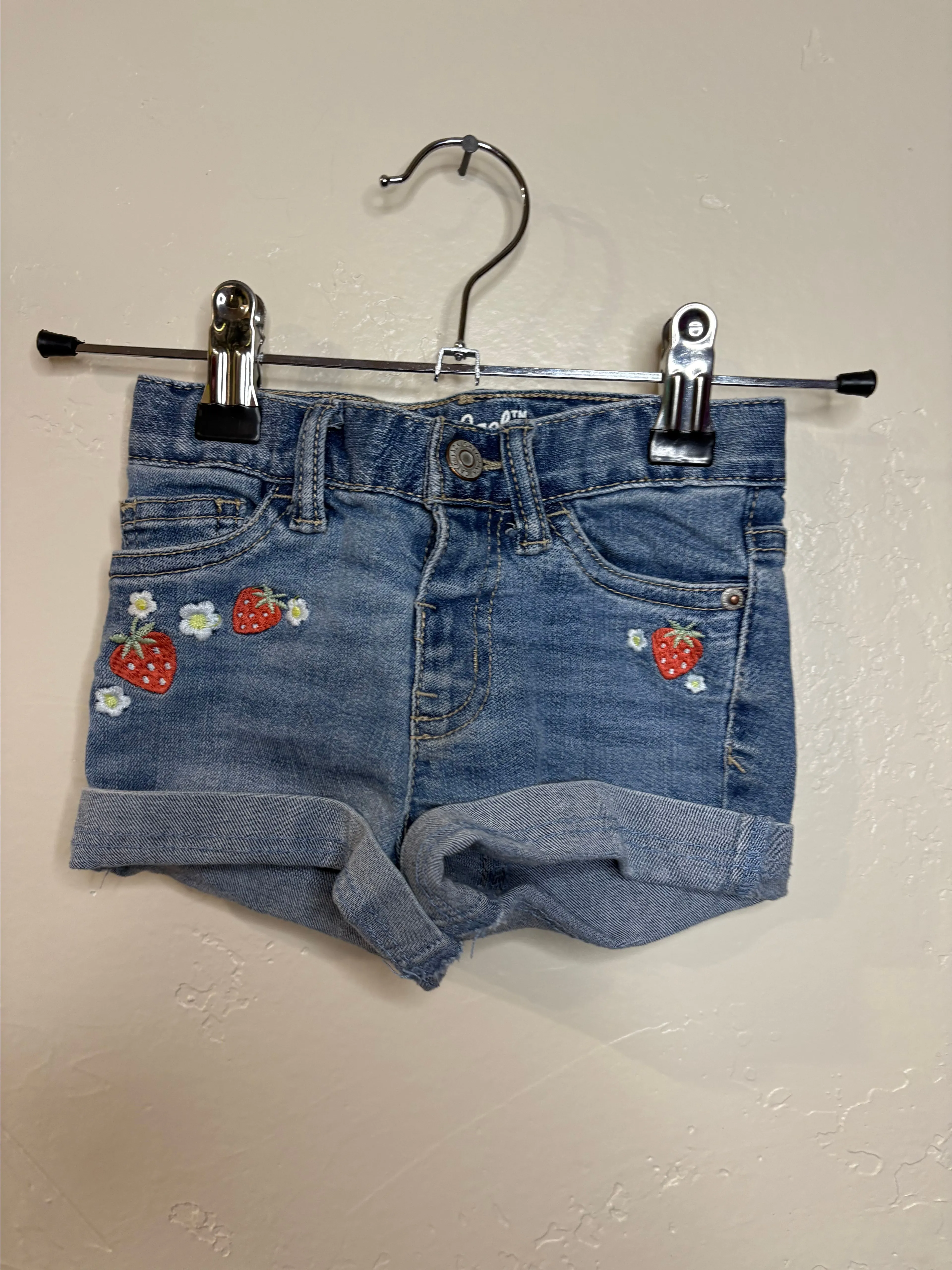 Product image for 001. Strawberry Denim Shorts Size 2T