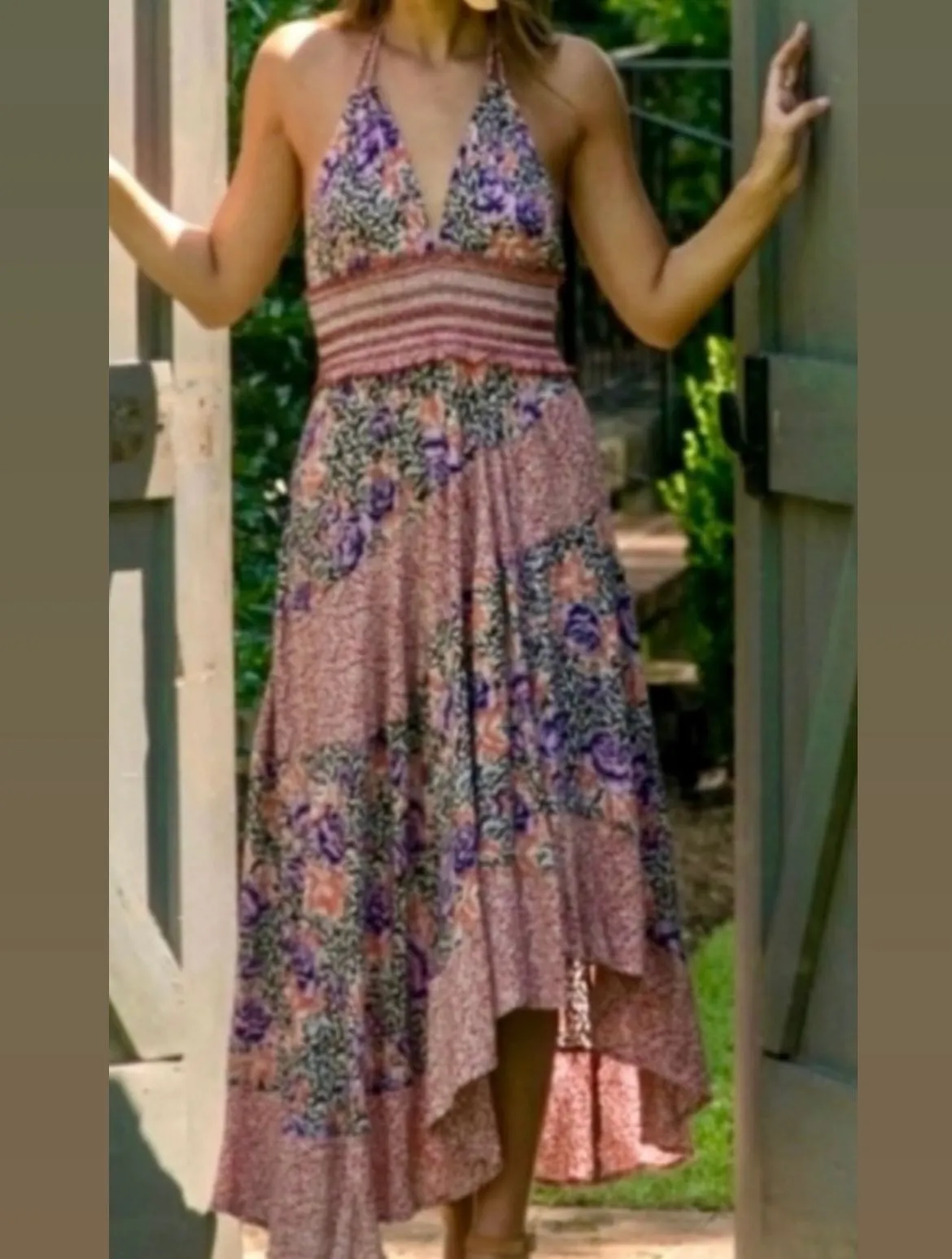 Listing Image Blurred Background