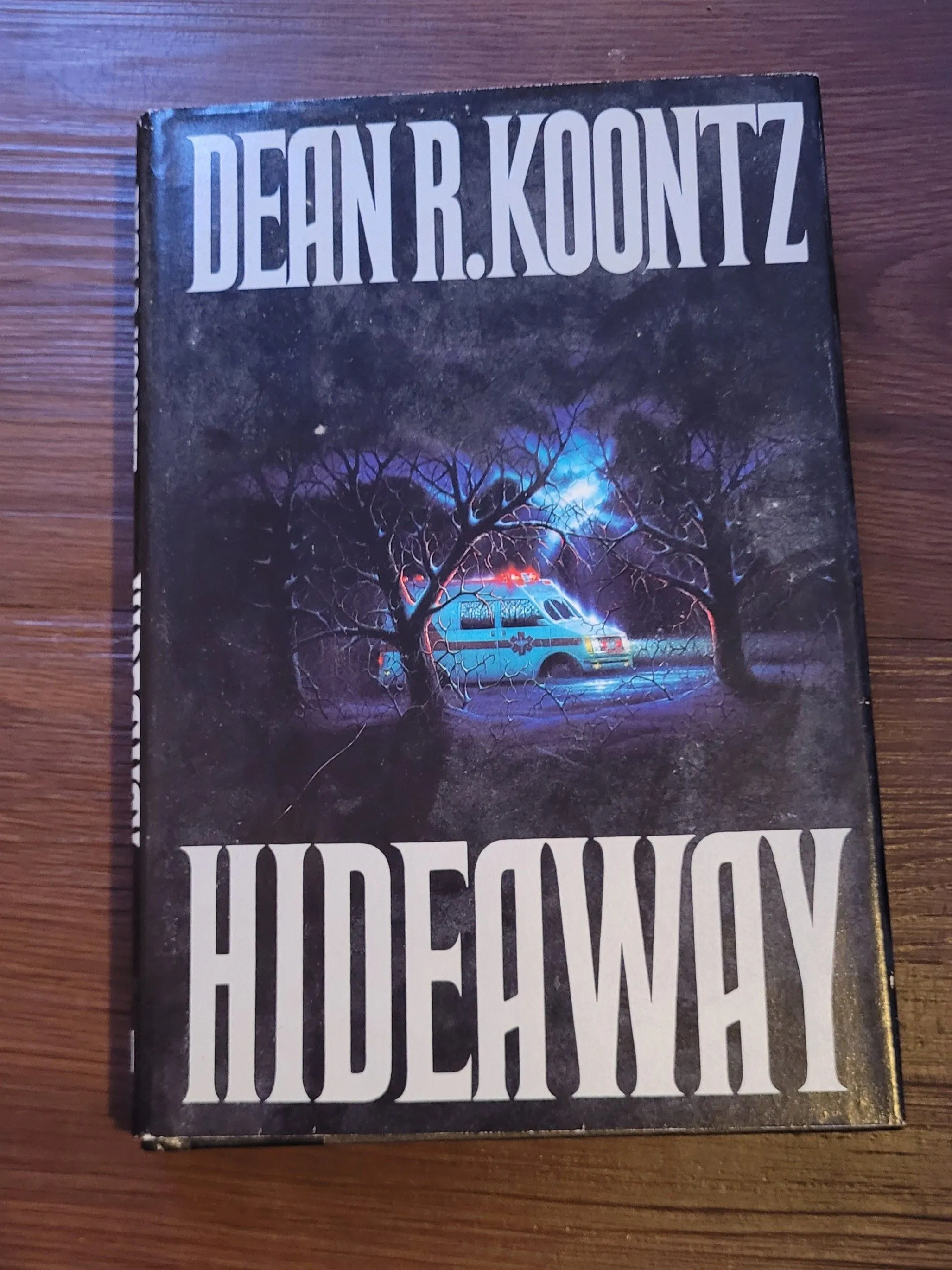 Product image for Books - Thriller - Hideaway by Dean Koontz