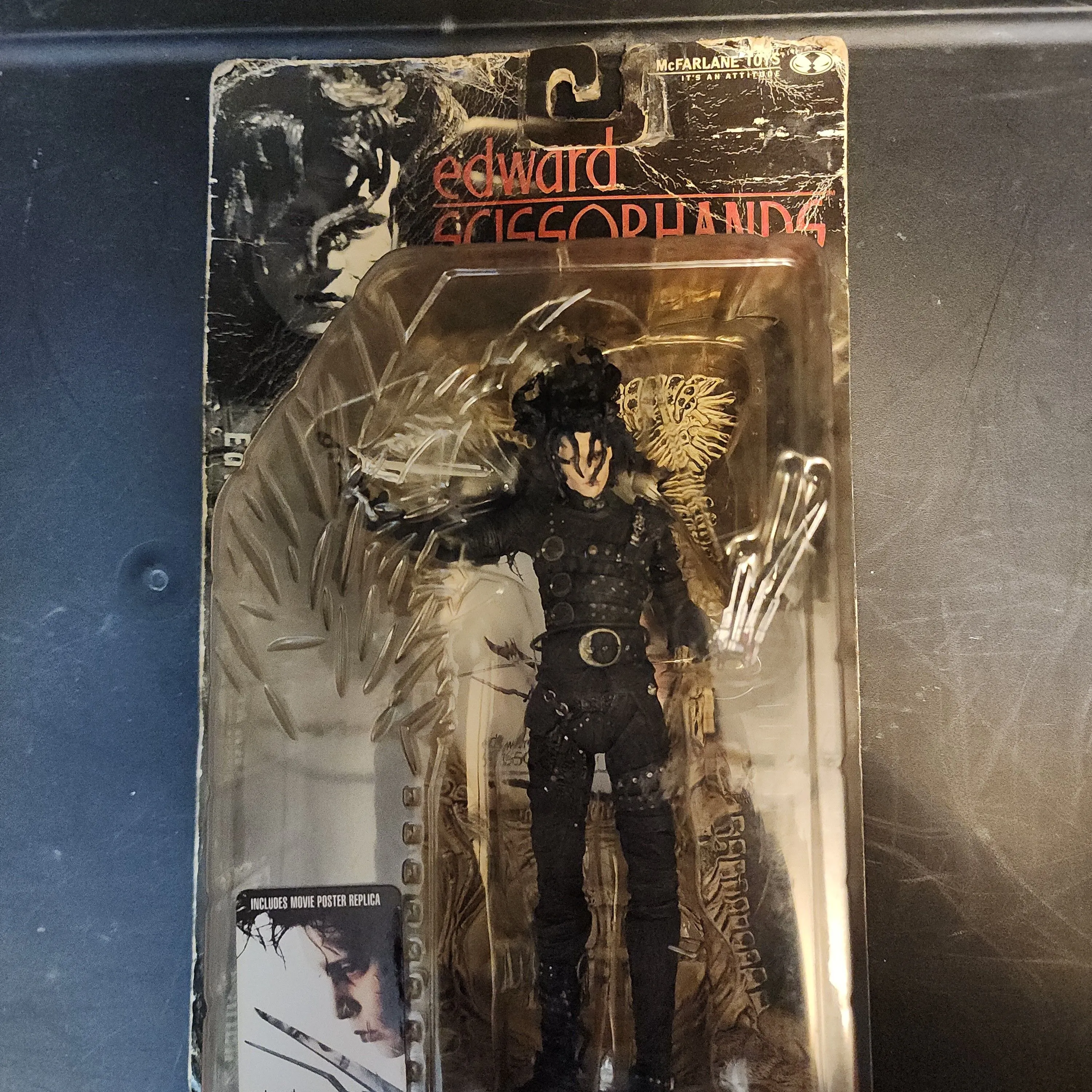 Product image for McFarlane Toys -Movie Maniacs 3 - Edward Scissorhands