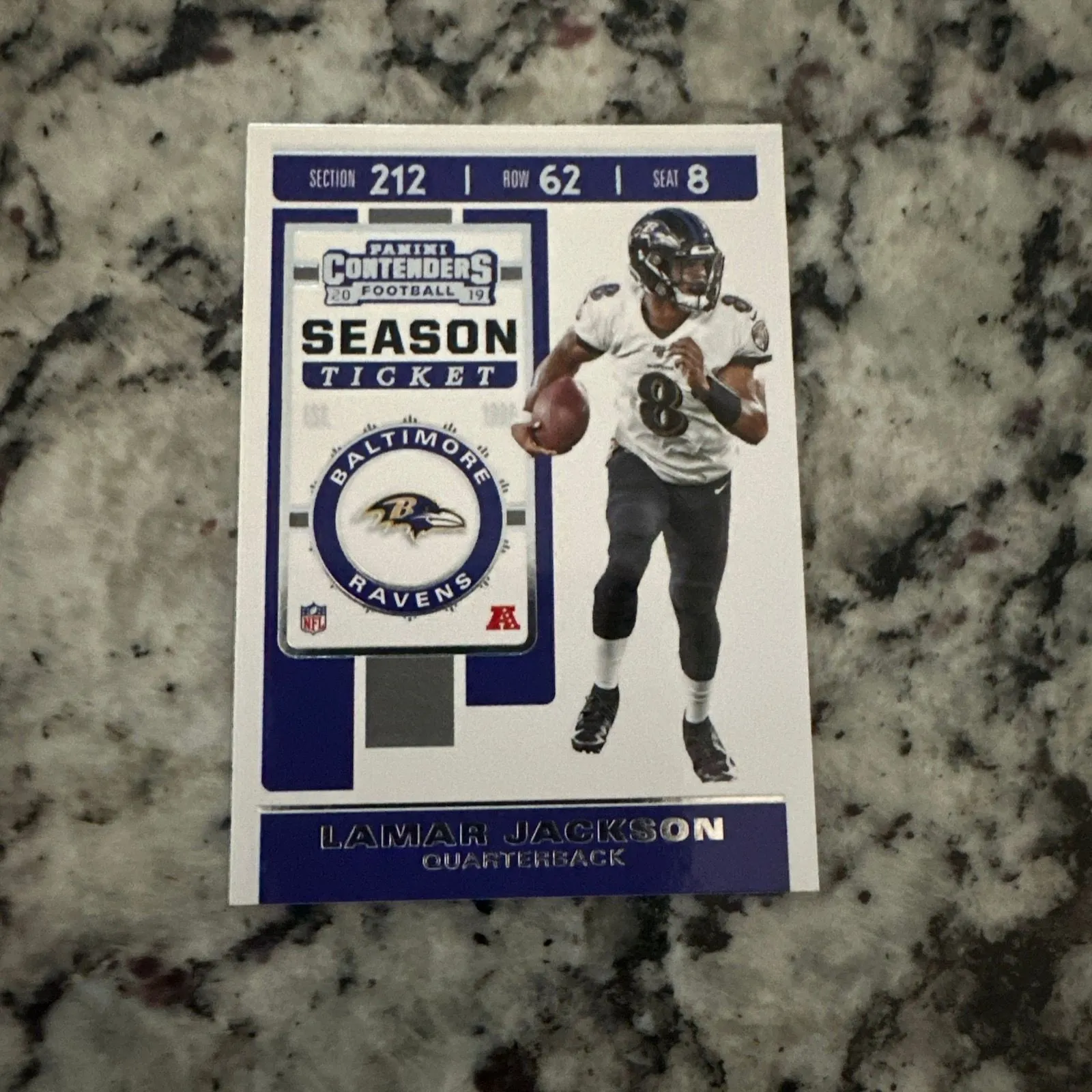 Product image for 2019 Panini Contenders #15 Lamar Jackson Ravens