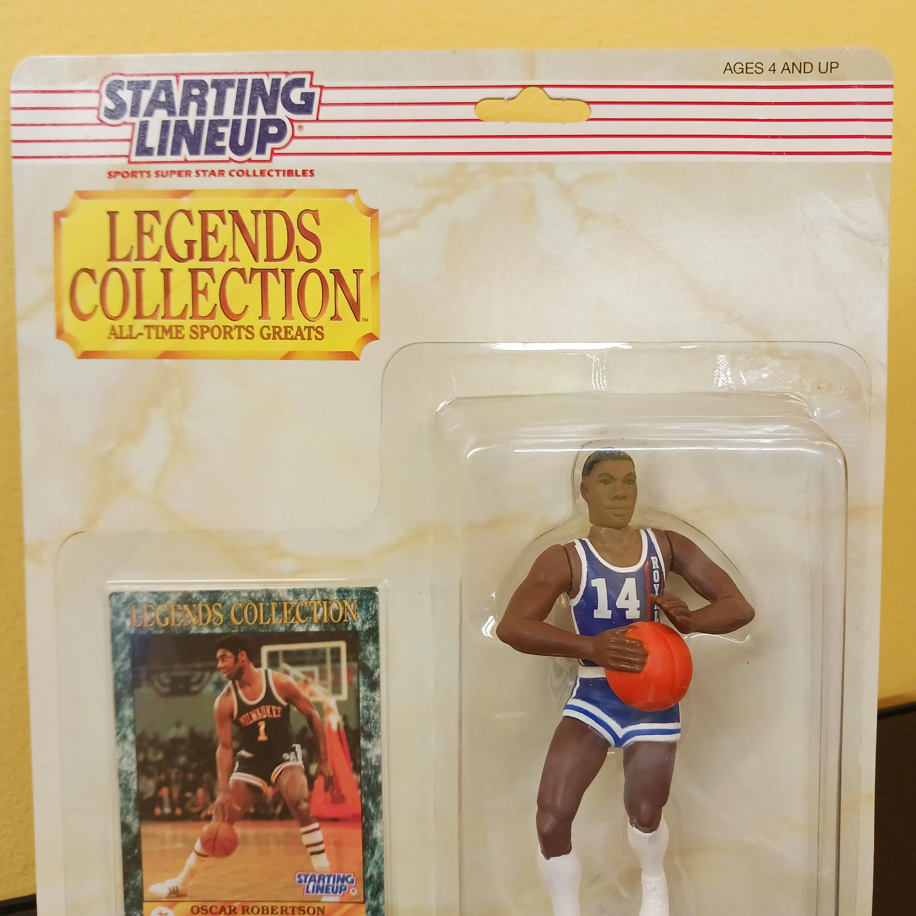 Product image for Oscar Robertson Starting Lineup