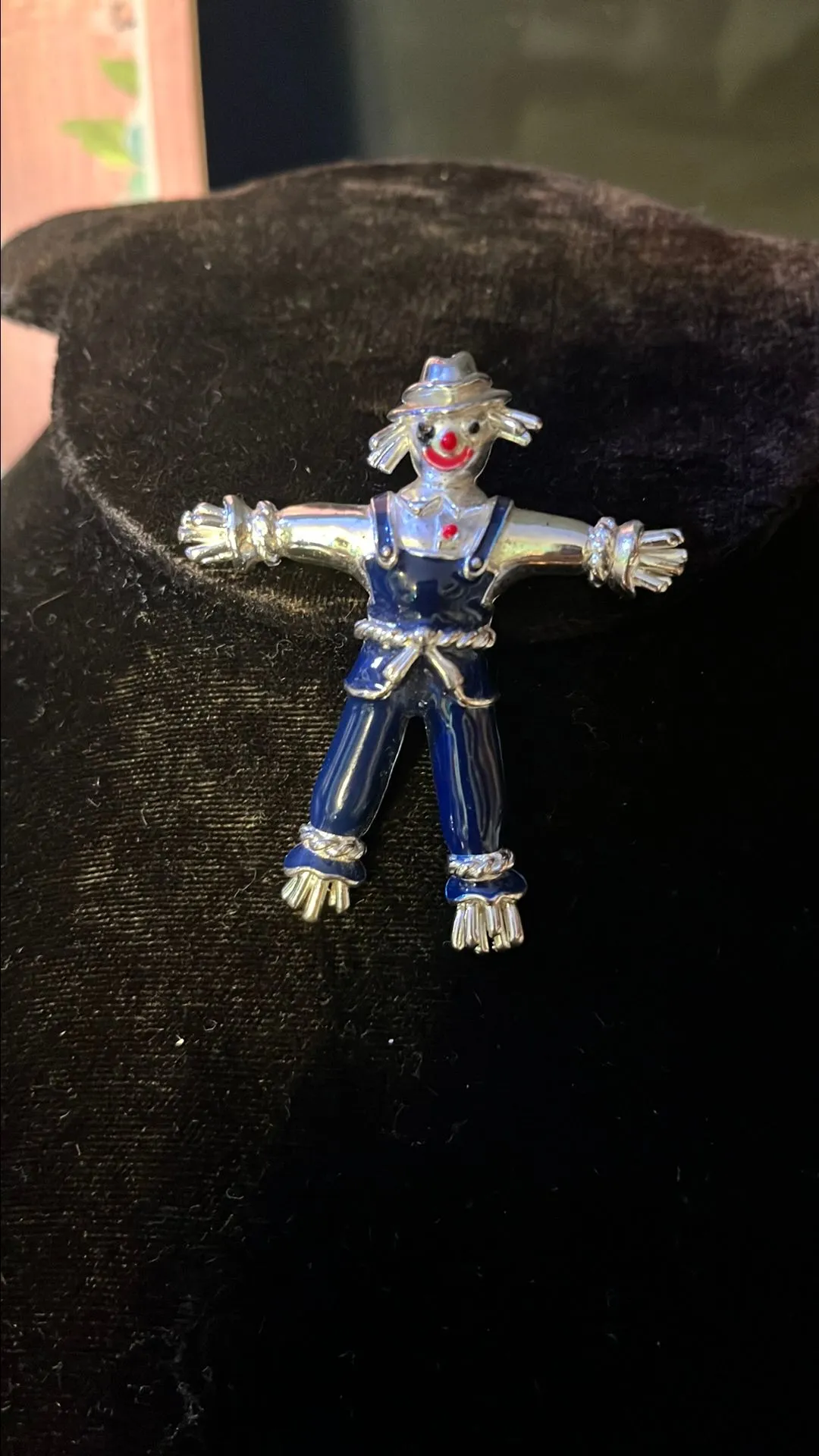 Product image for Vintage scarecrow enamel brooch silver tone