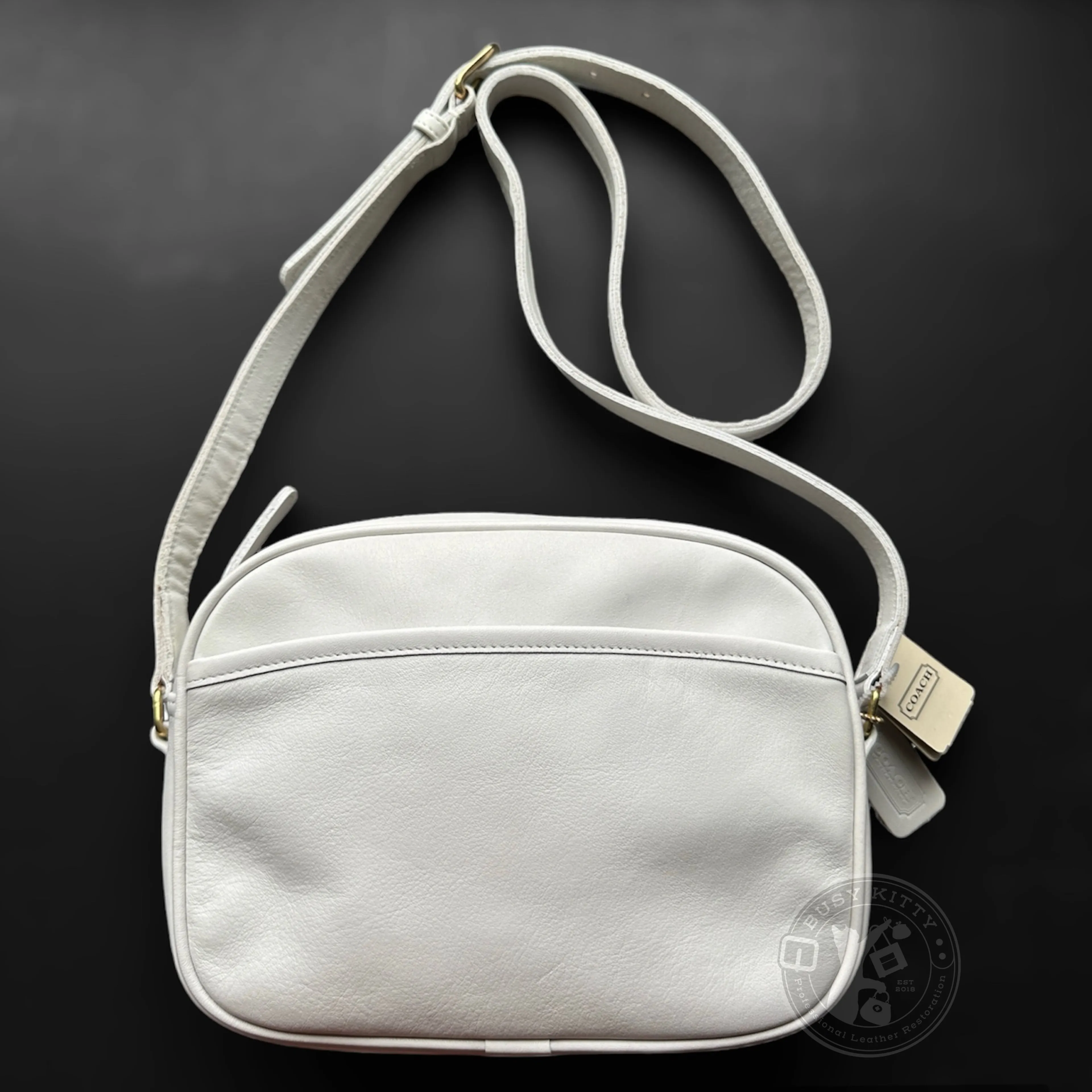 Product image for NIB Vintage Coach Small Camera Bag in White Leather - Style No. 4011