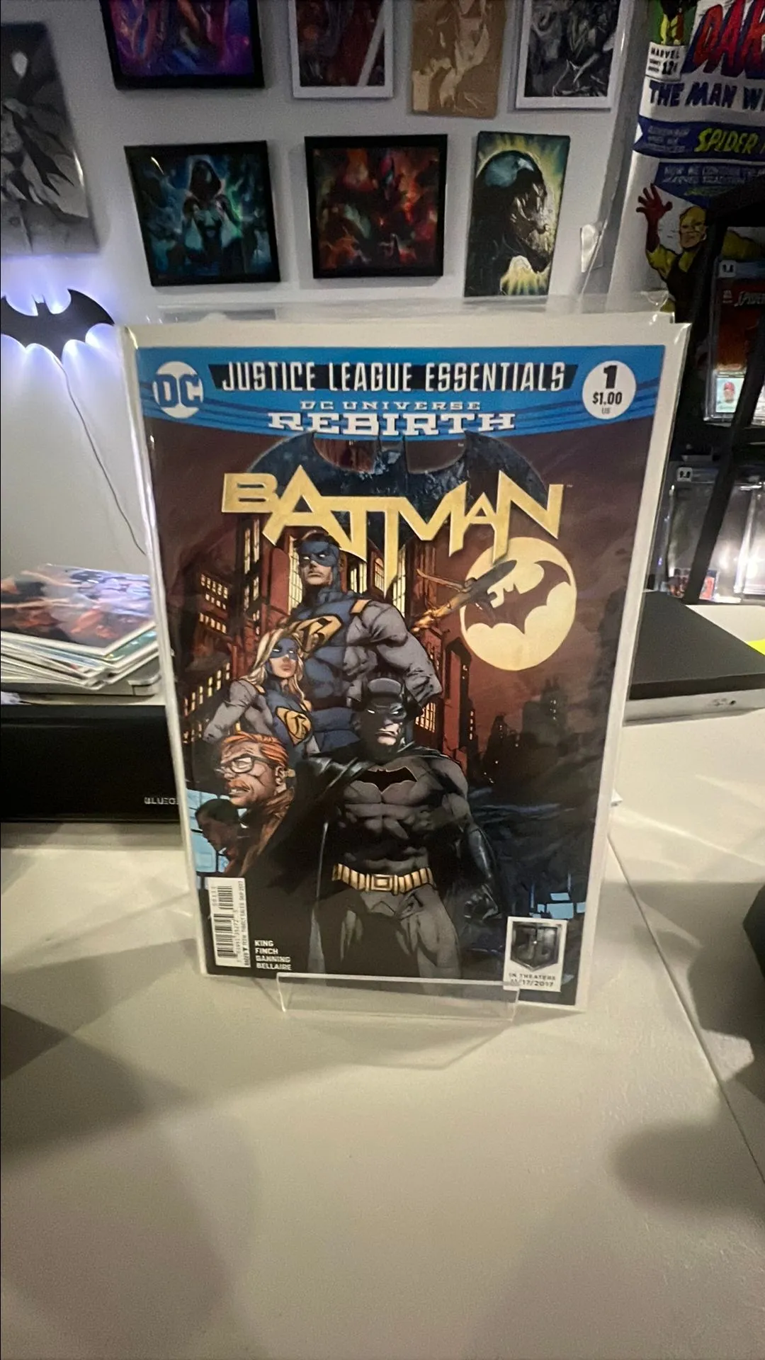 Product image for Batman #1 Dc Rebirth Justice League Essentials edition (T)
