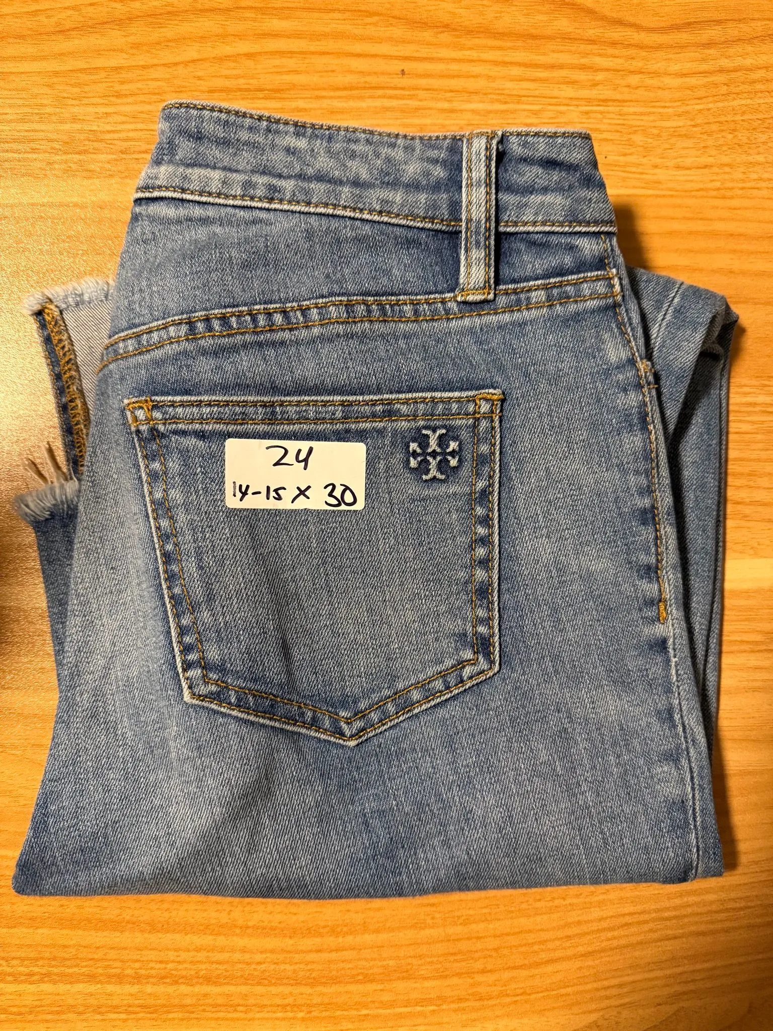689ce058-e014-4e75-a6b1-ffb4e71165e2