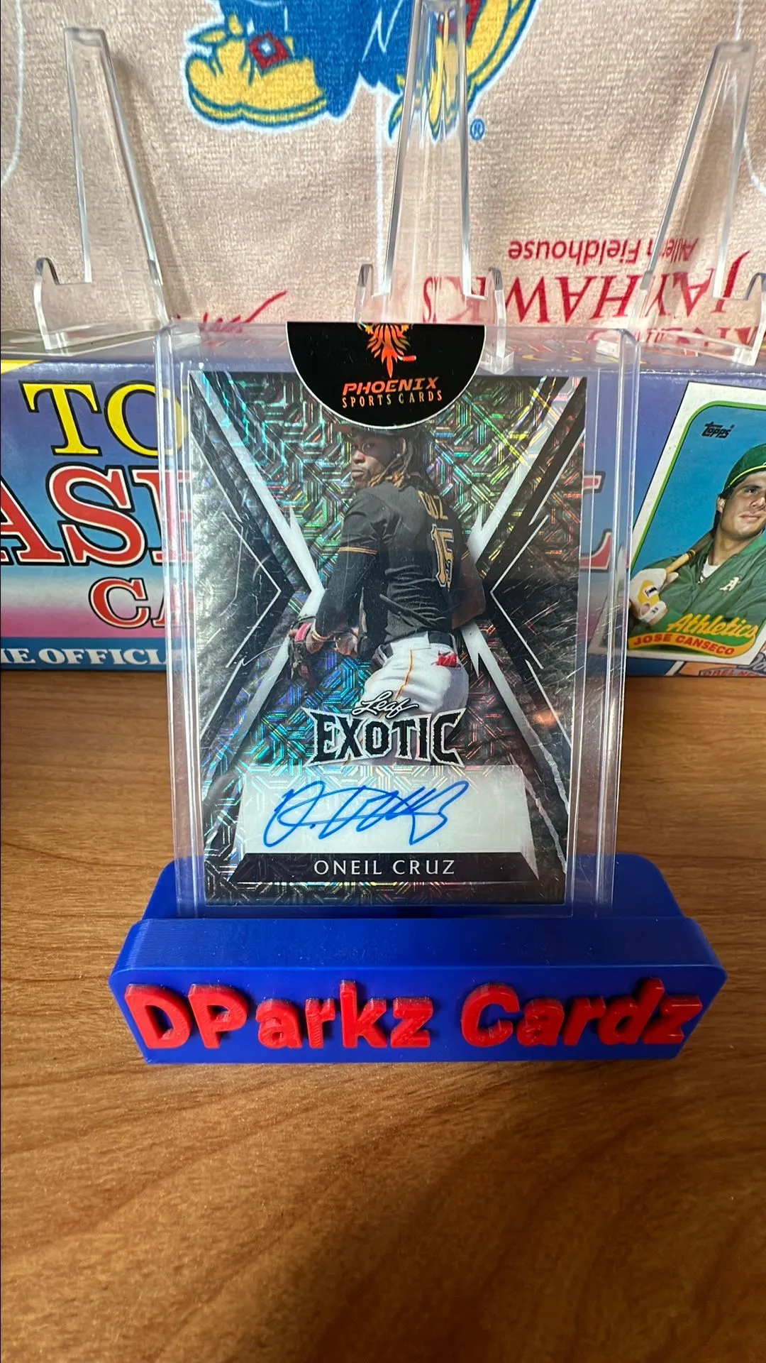 Product image for 2023 Leaf Exotic Oneil Cruz Elephant Refractor Auto #7/7!!