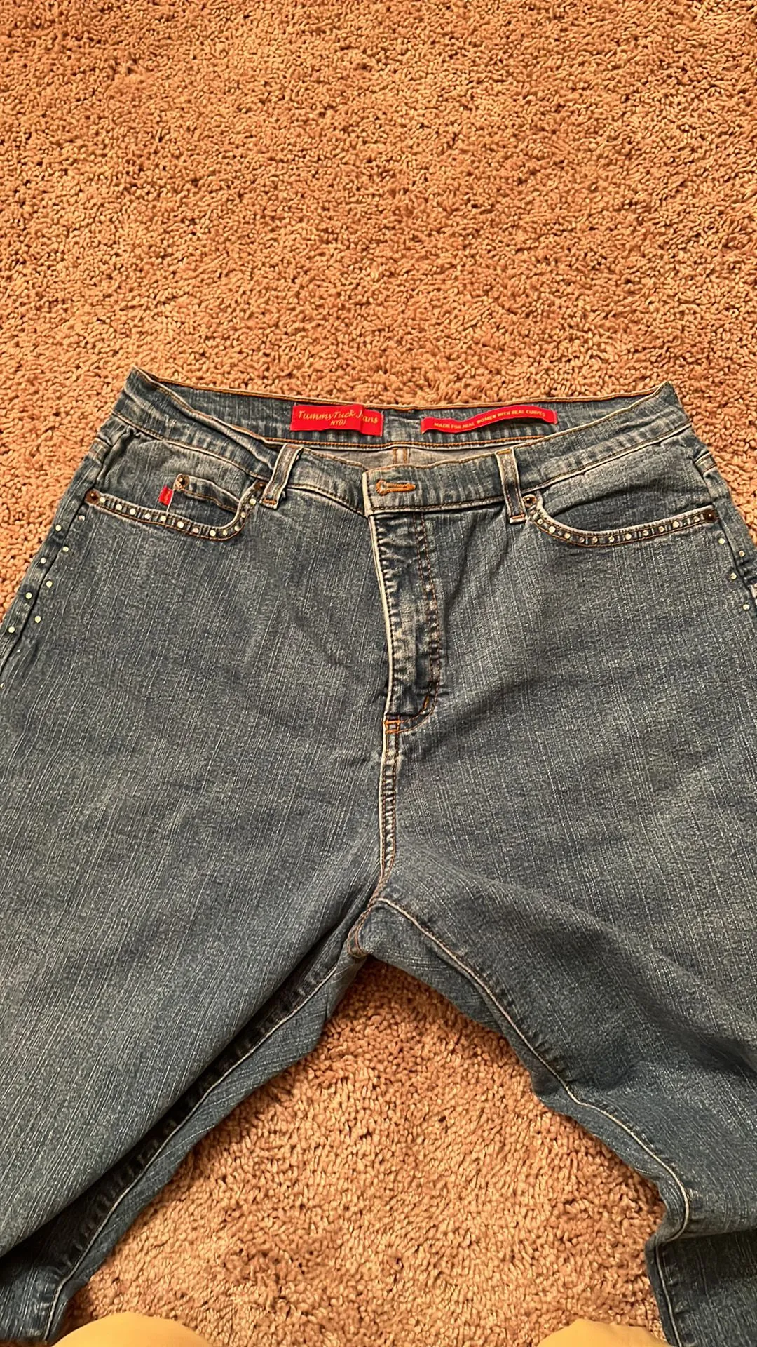 Listing Image Blurred Background