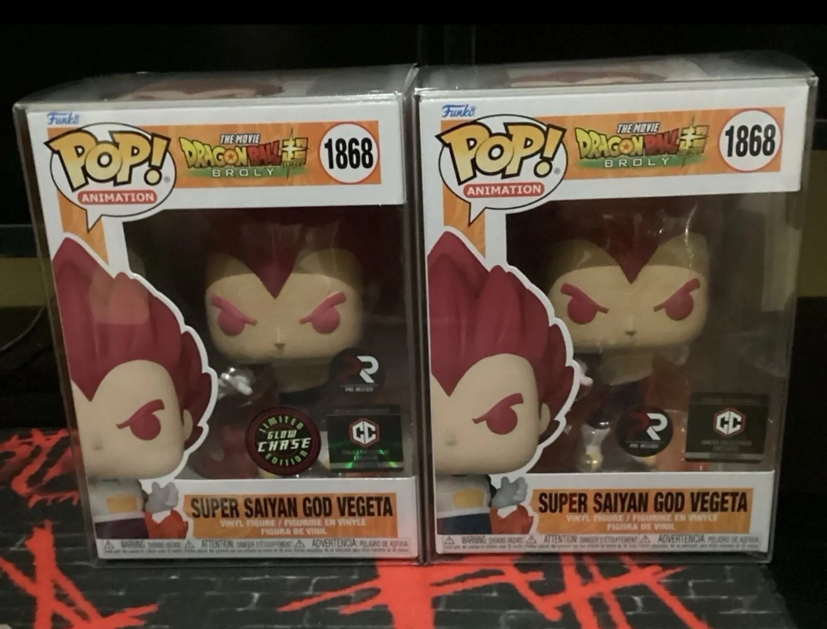 Product image for Funko Pop Super Saiyan God Vegeta Chase Bundle