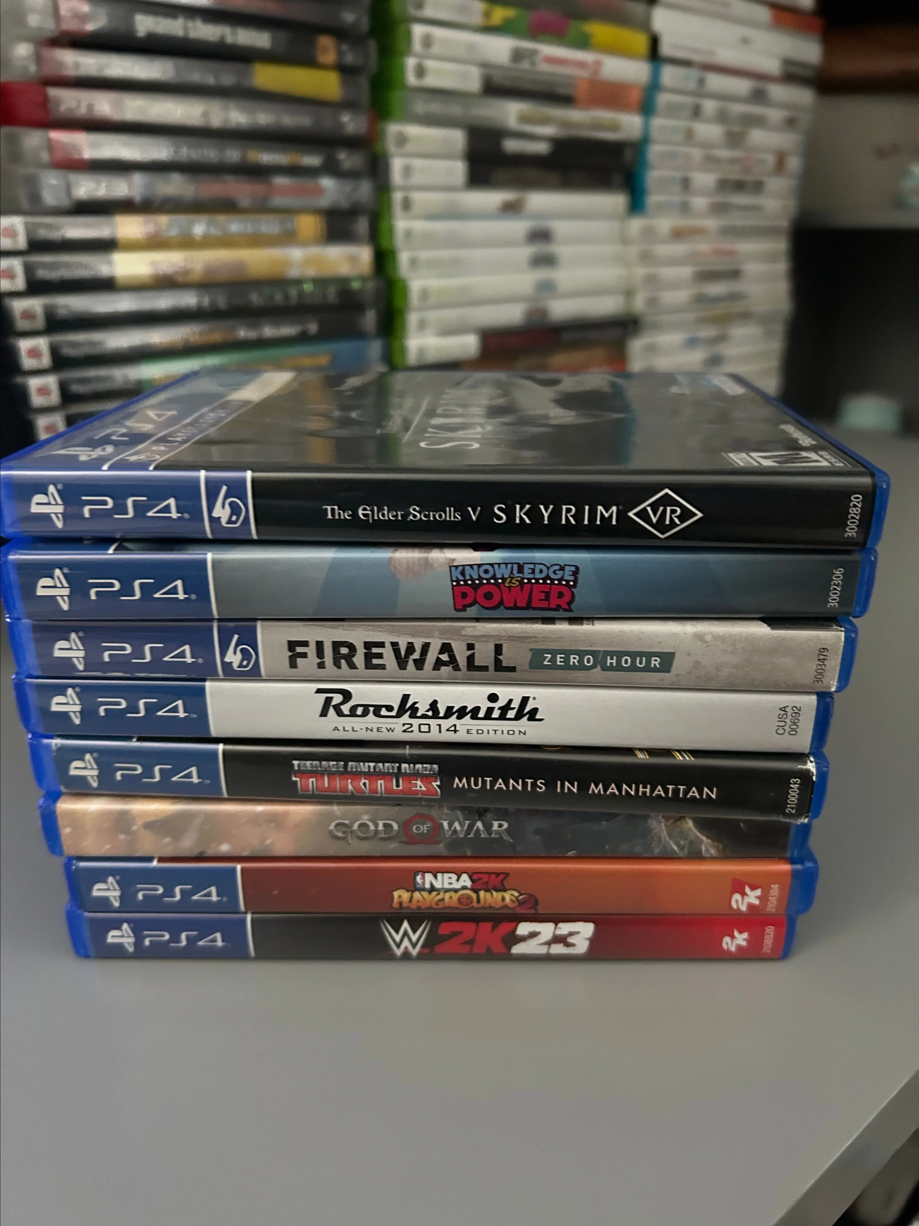 Product image for Sony PlayStation 4 Lot PS4