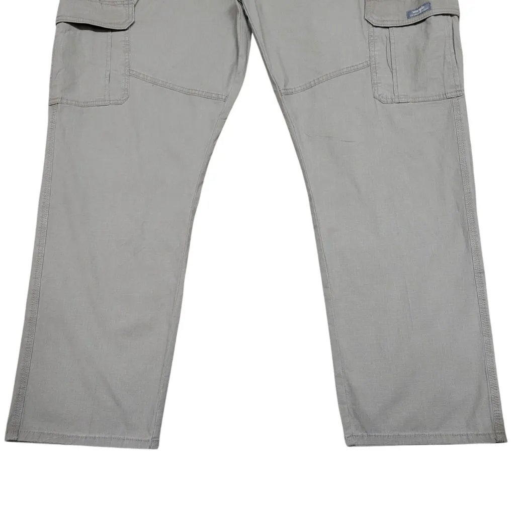Listing Image Blurred Background
