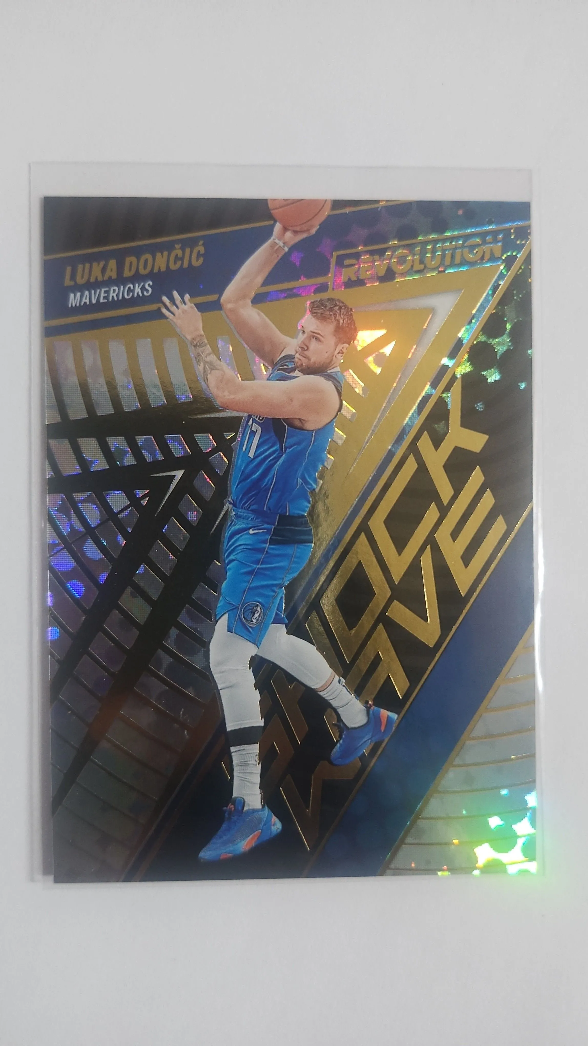 Product image for 2022-23 Panini Revolution Luka Doncic Shock Wave Cubic #3 Mavericks / Lakers