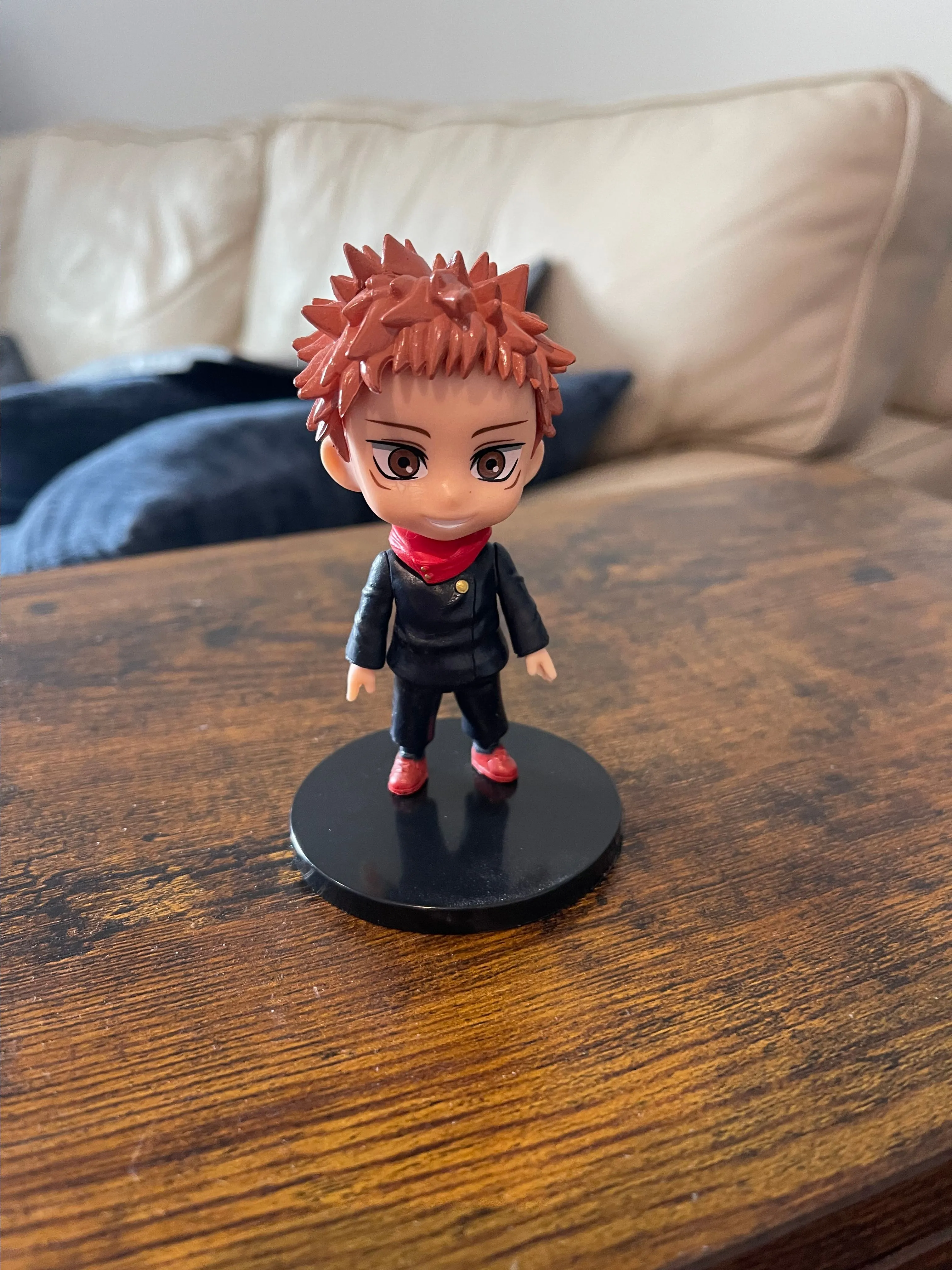 Product image for Yuji Itadori Figure - Jujutsu Kaisen - Chibi - Mini figure