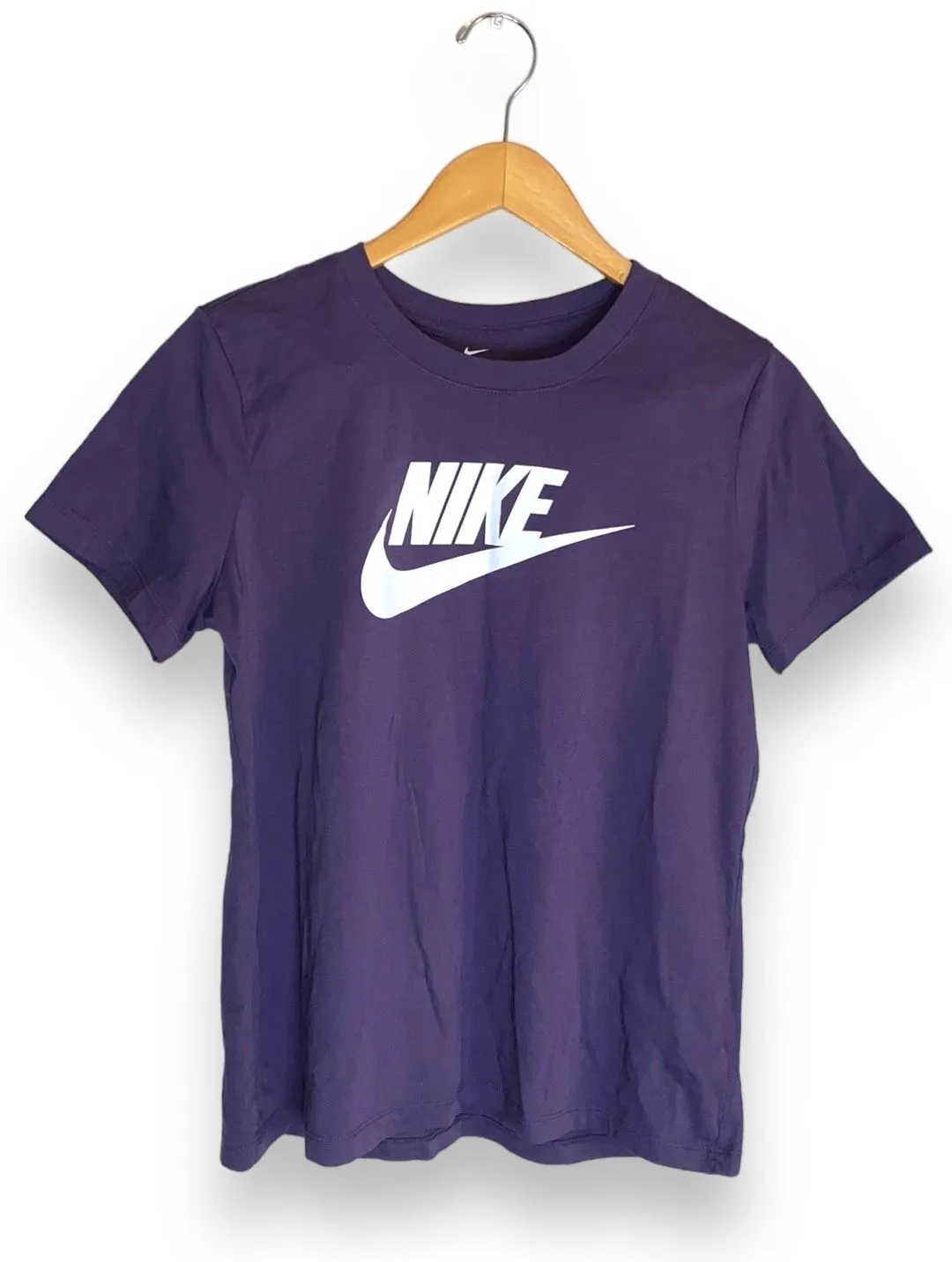 Product image for Nike tee nwot