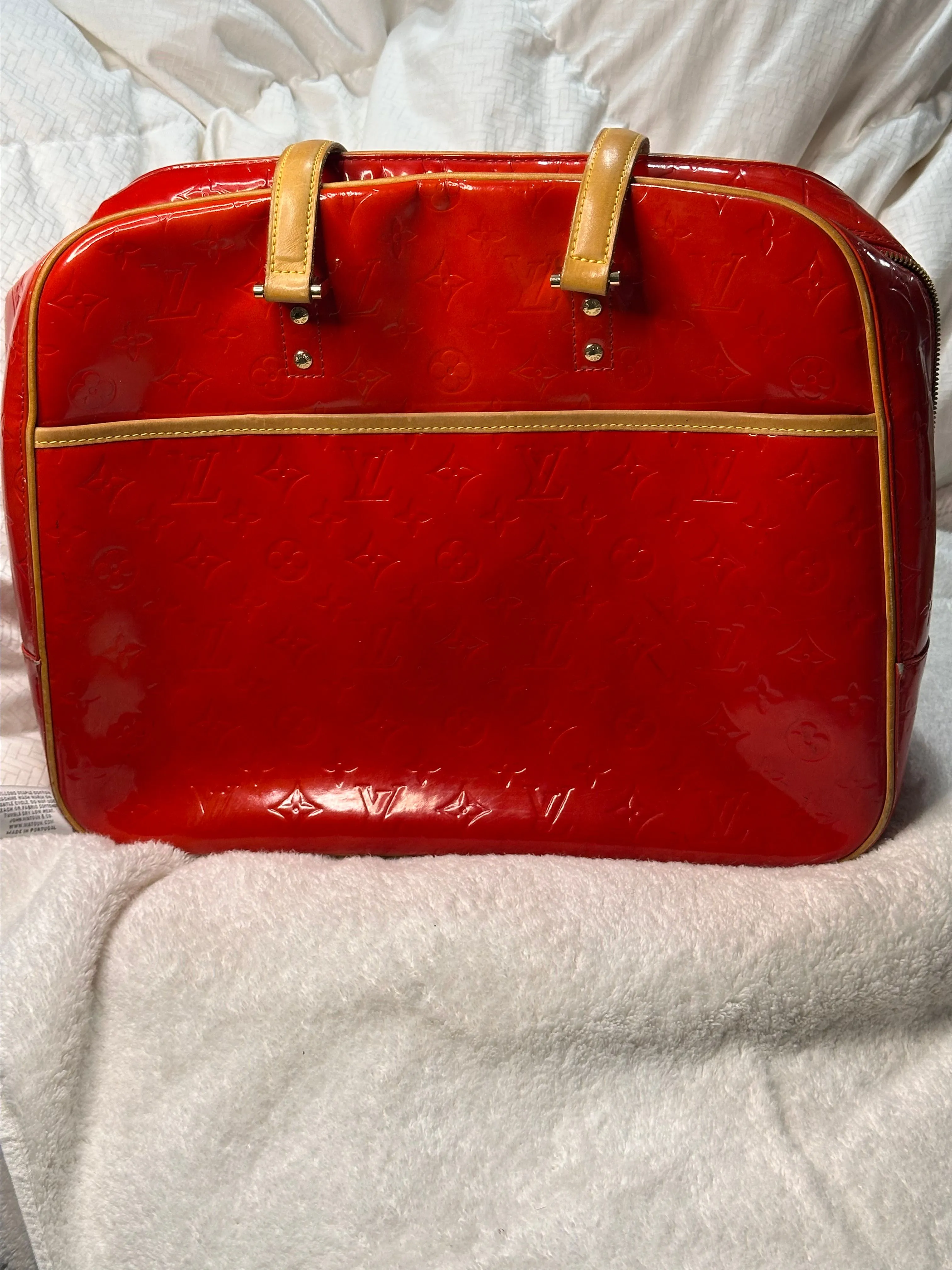 Product image for LV Vernis Sutton Rouge Red Travel Shoulder Bag w/coa