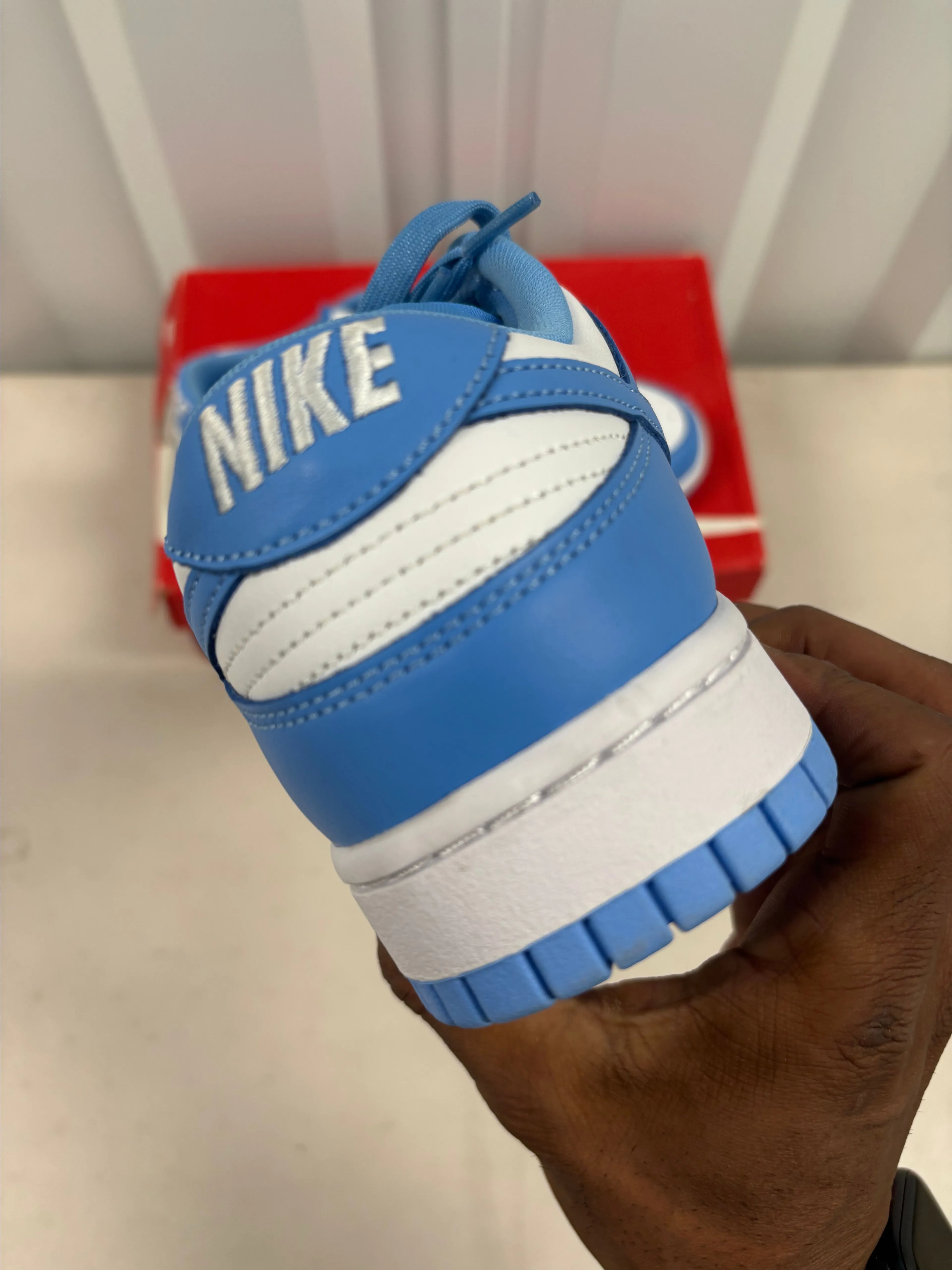 Listing Image Blurred Background