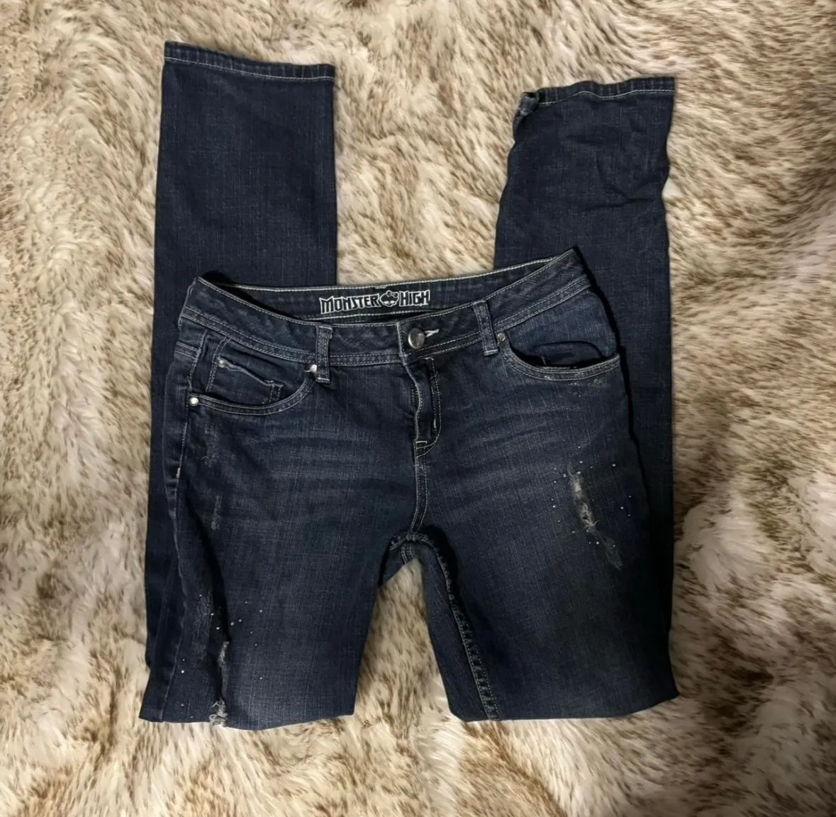 Listing Image Blurred Background