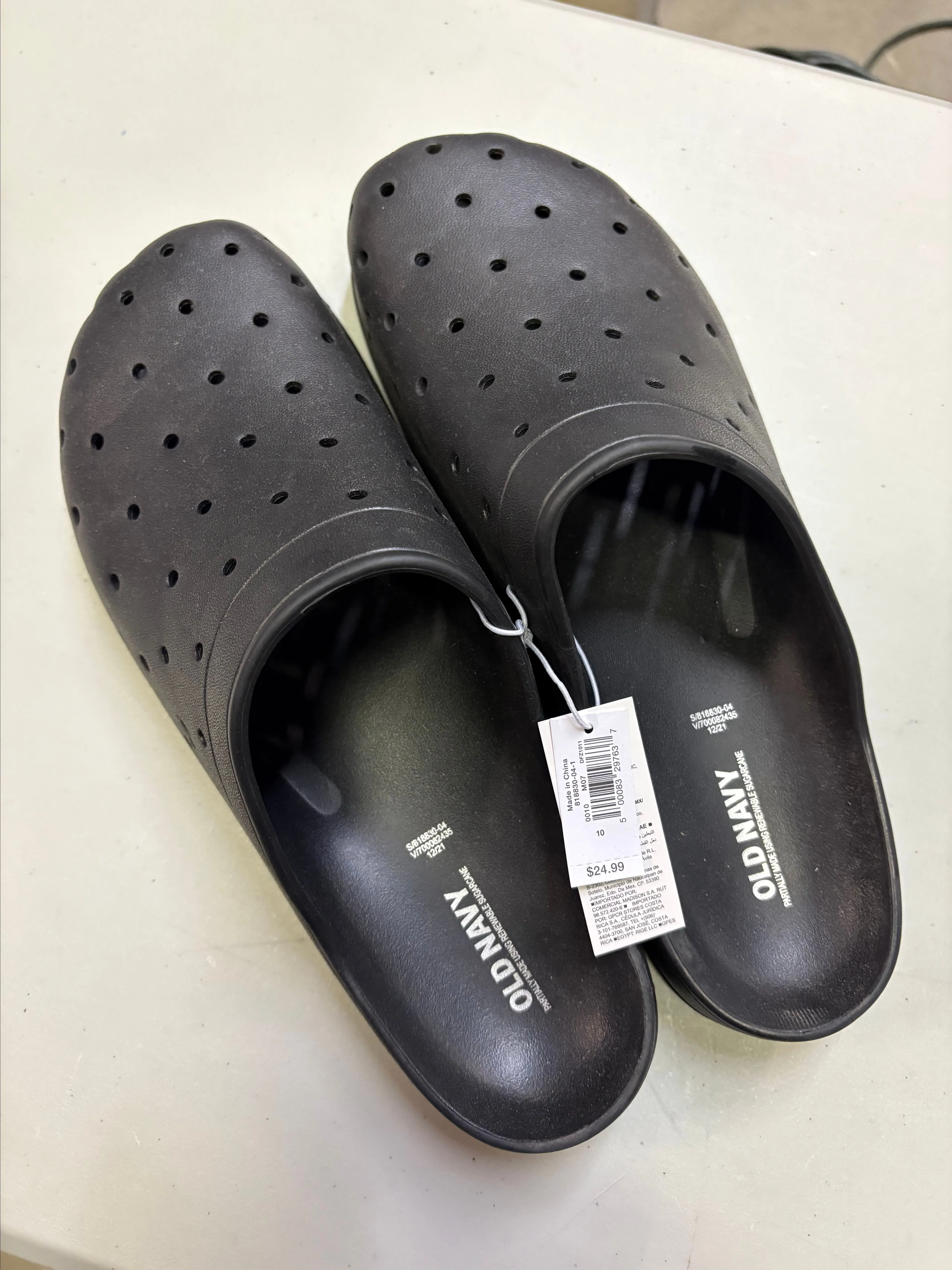 Product image for NWT Old Navy Perforated Clogs