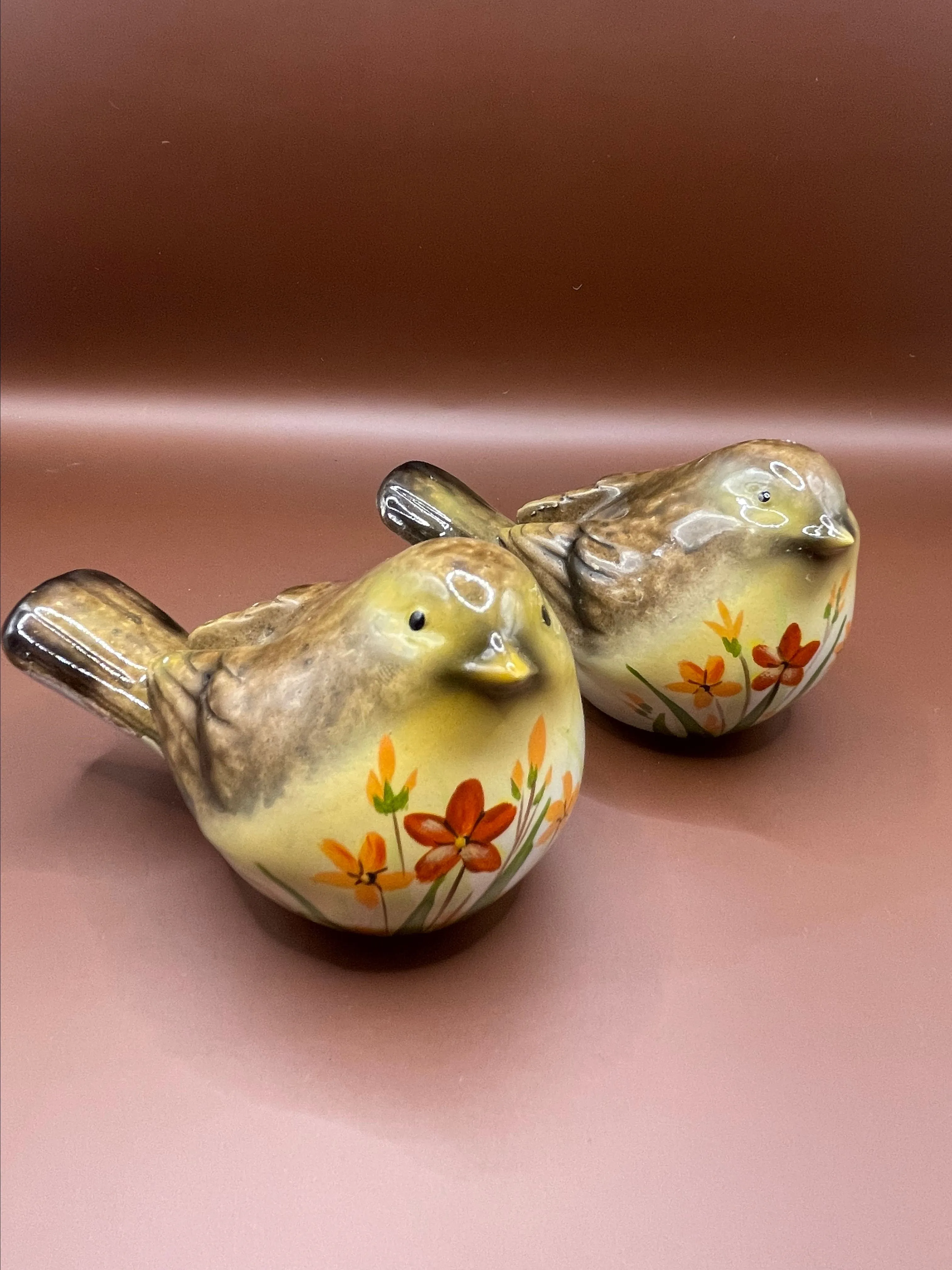 Product image for Adorable Hand-painted Ceramic Bird Pair, 1970s