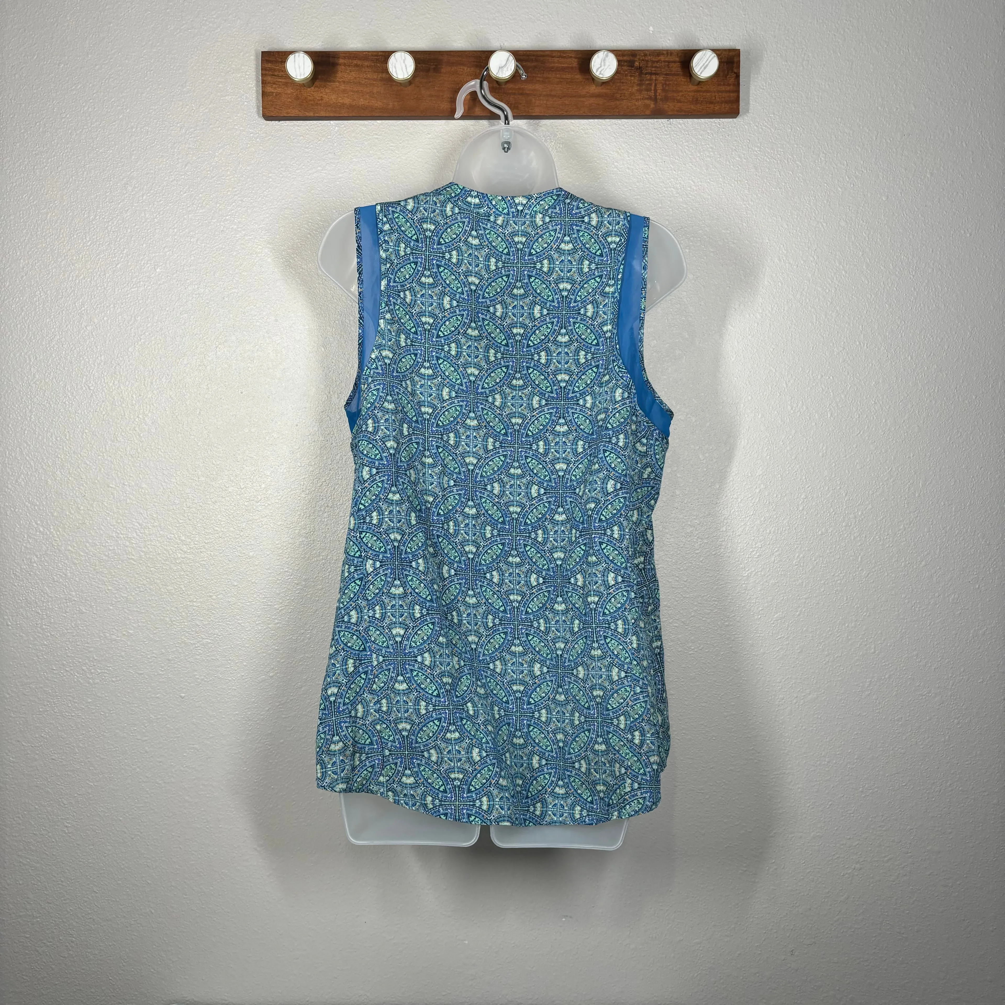 Listing Image Blurred Background