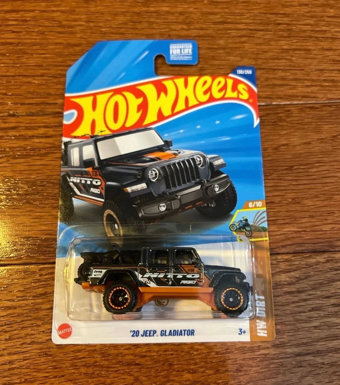 Product image for Hot Wheels Super Treasure Hunt ‘20 Jeep Gladiator