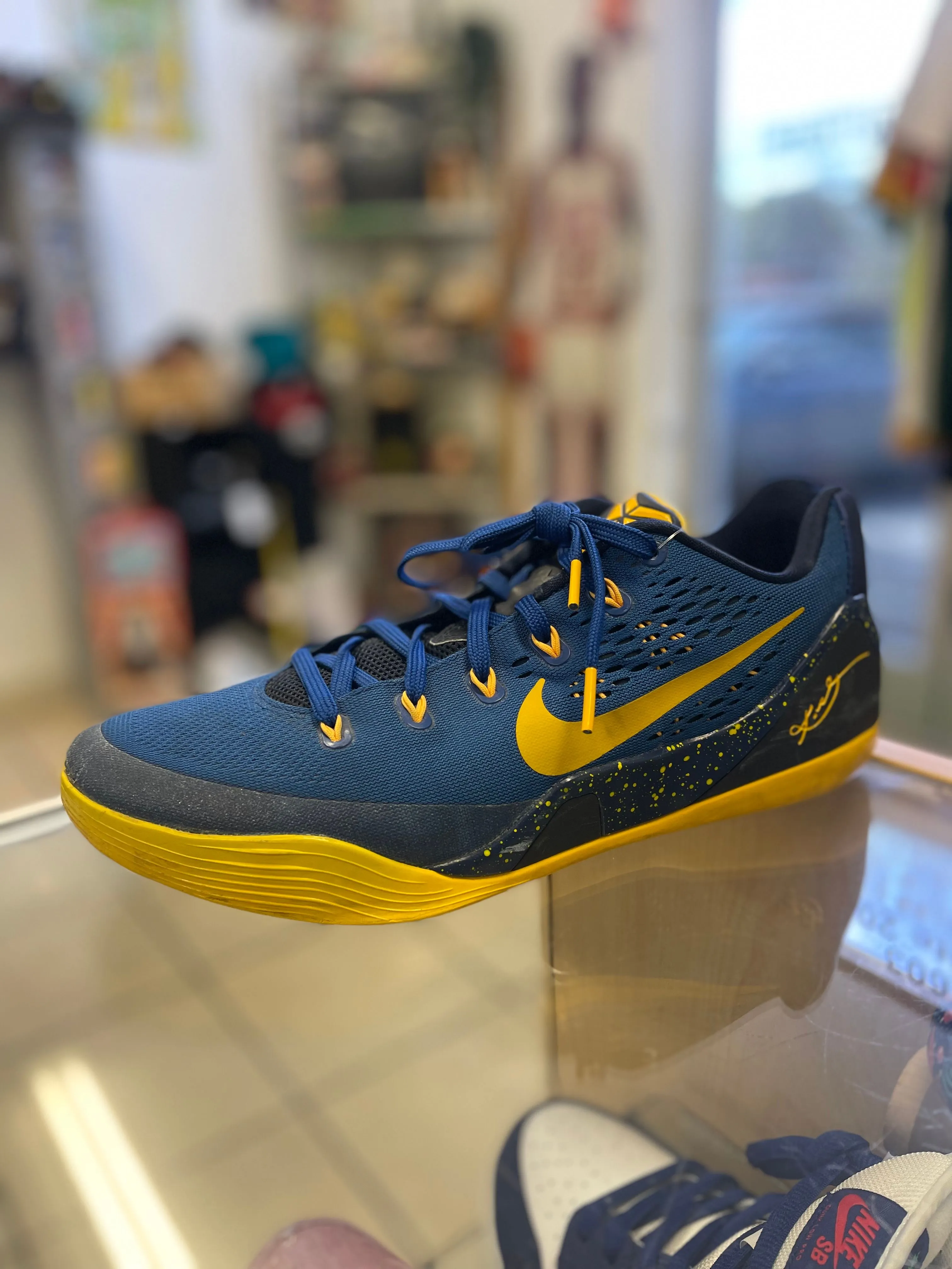 Product image for Kobe Gum Blue