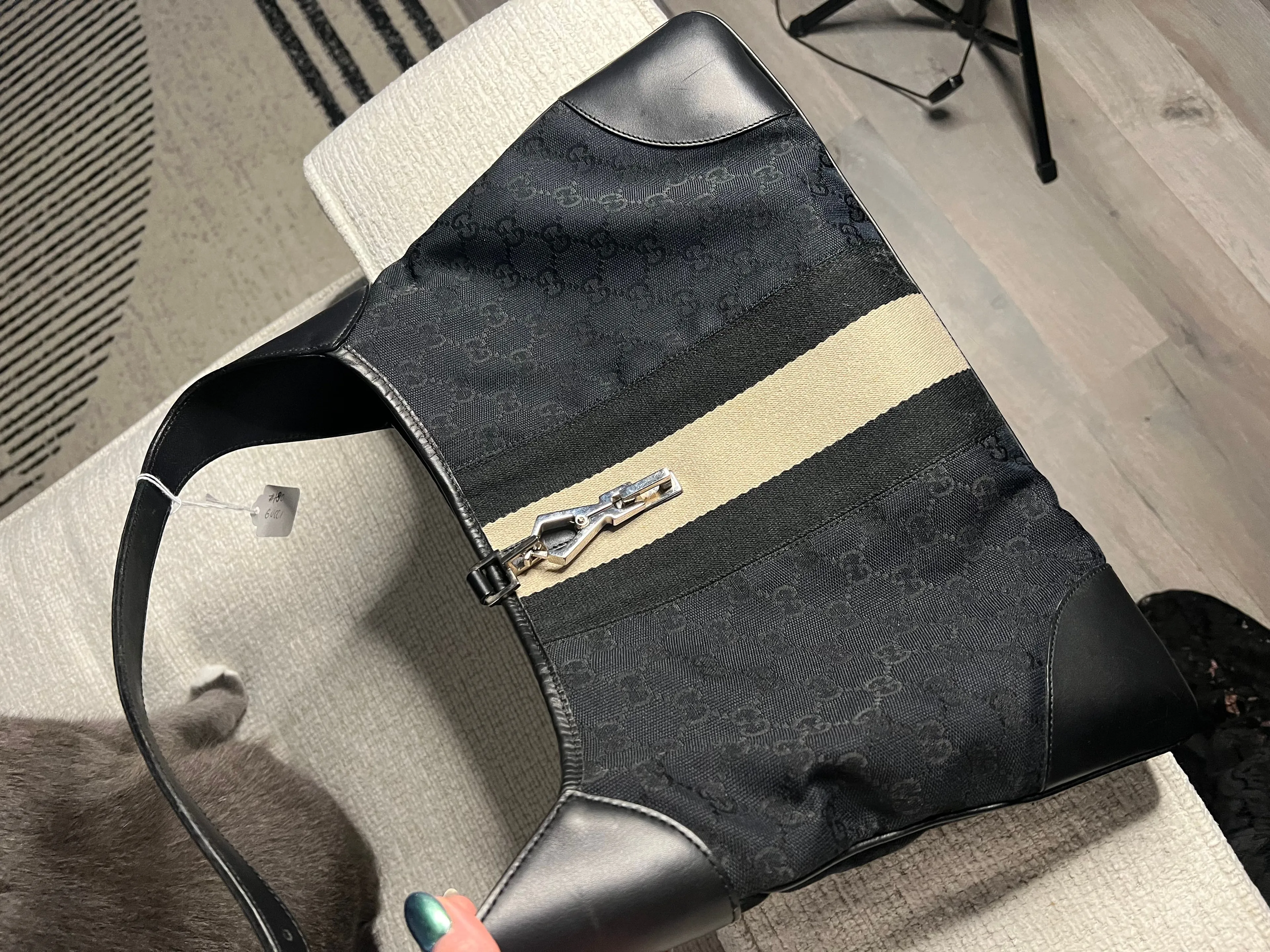 Product image for #180 Gucci Jackie large