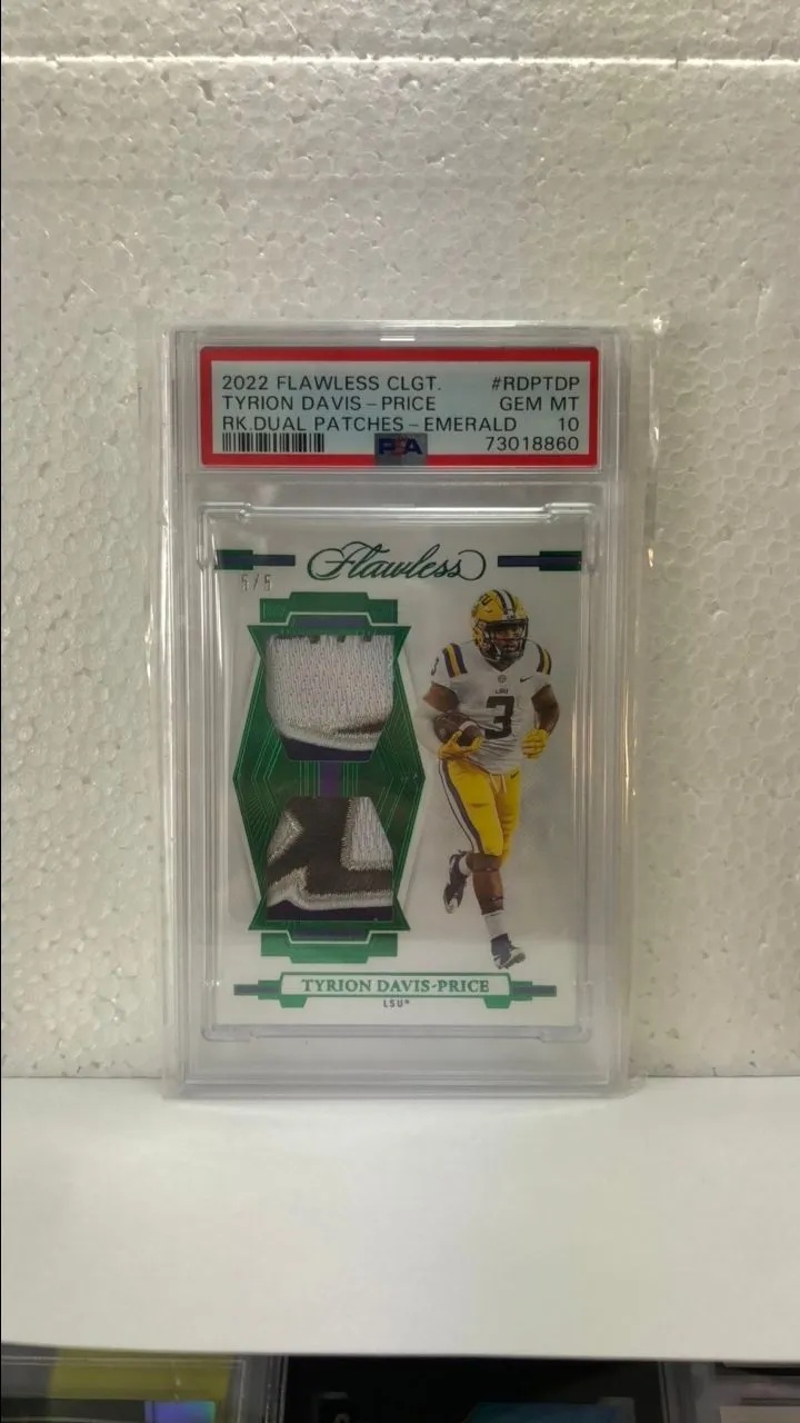Product image for 2022 Panini Flawless Collegiate Rookie Dual Patches Tyrion Davis-Price RDPTDP Rk.Dual Patches-Emeral