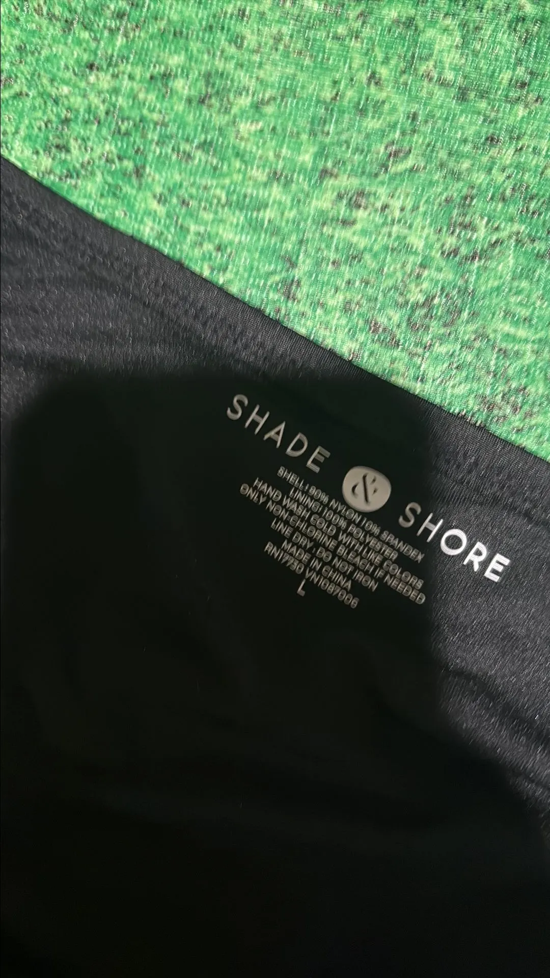 Listing Image Blurred Background