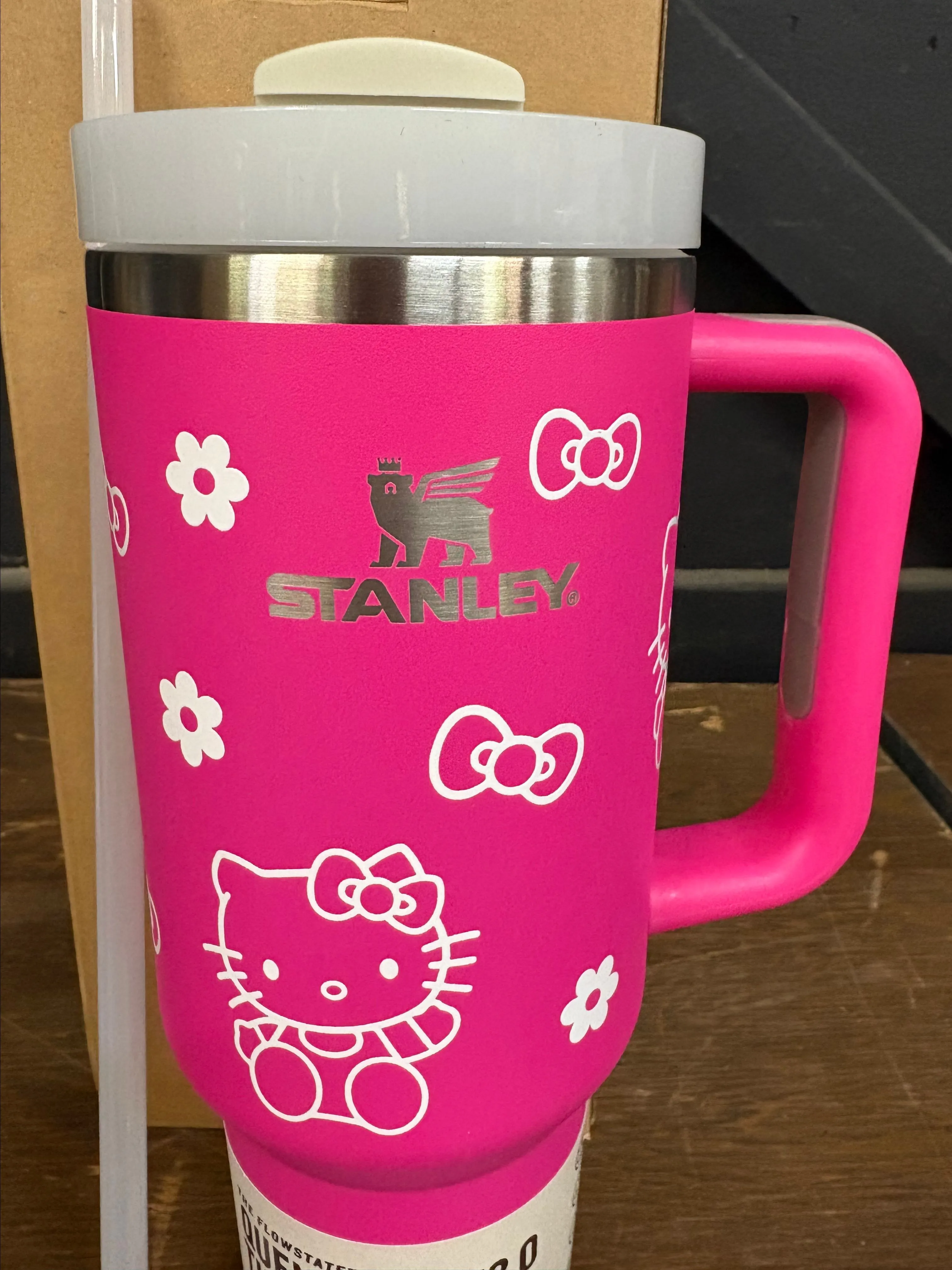 Product image for 40oz Stanley- Hello Kitty Hot Pink