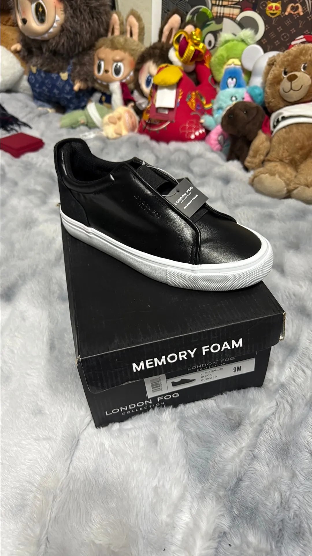 Product image for 23. London fog slip on