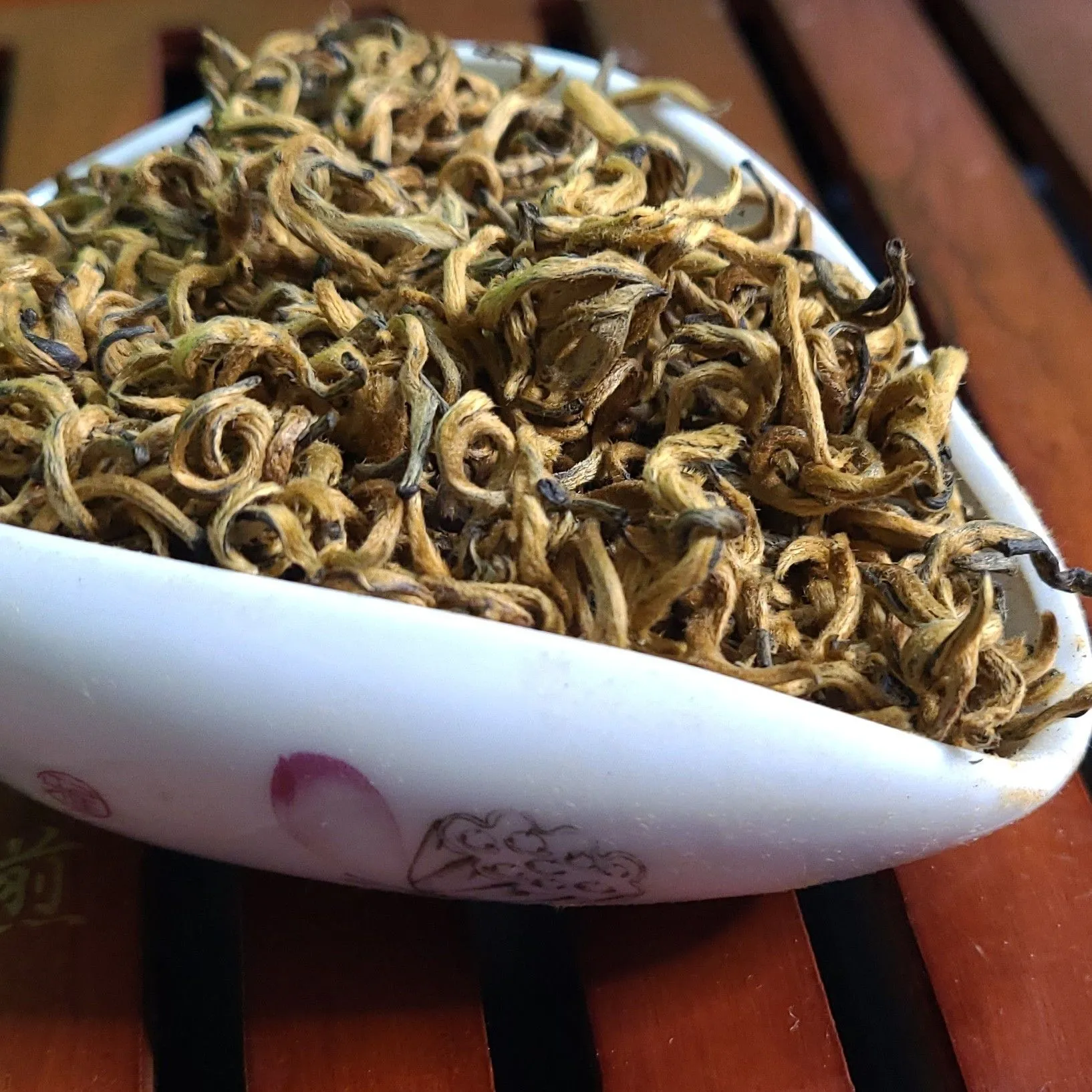 Product image for Dian Hong Golden Honey Snails