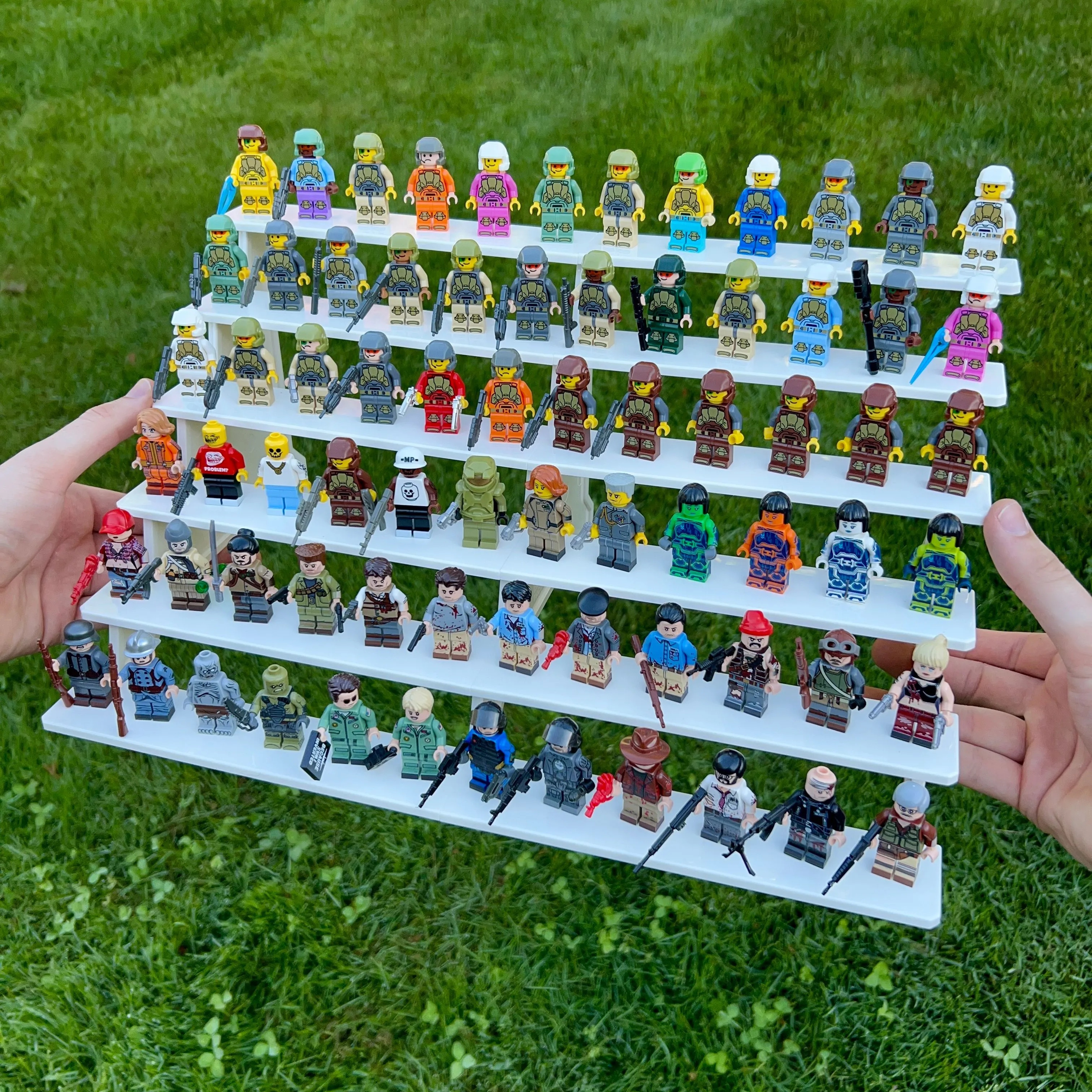 Product image for BrickTactical Minifigure Display Stand
