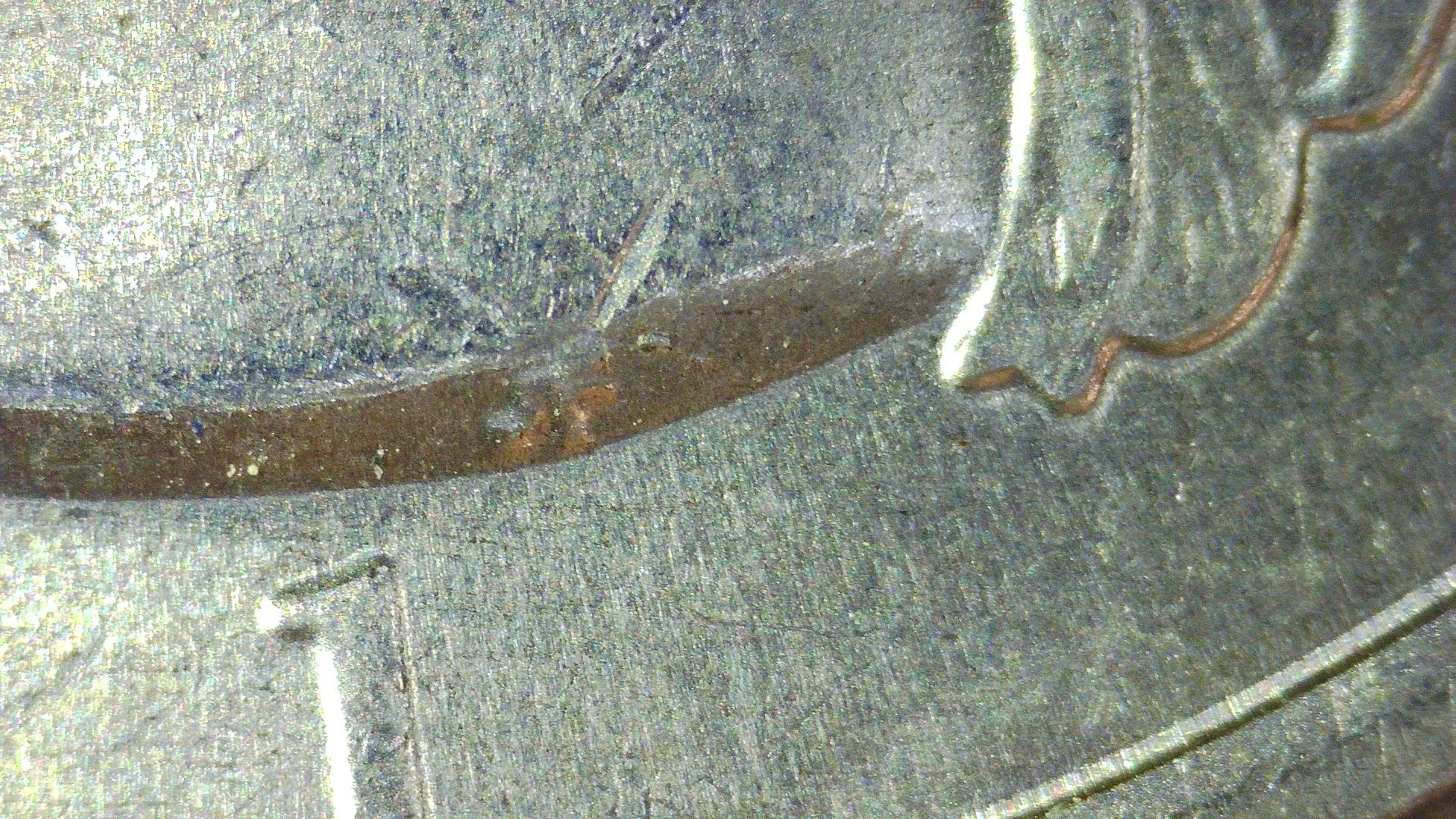 Listing Image Blurred Background