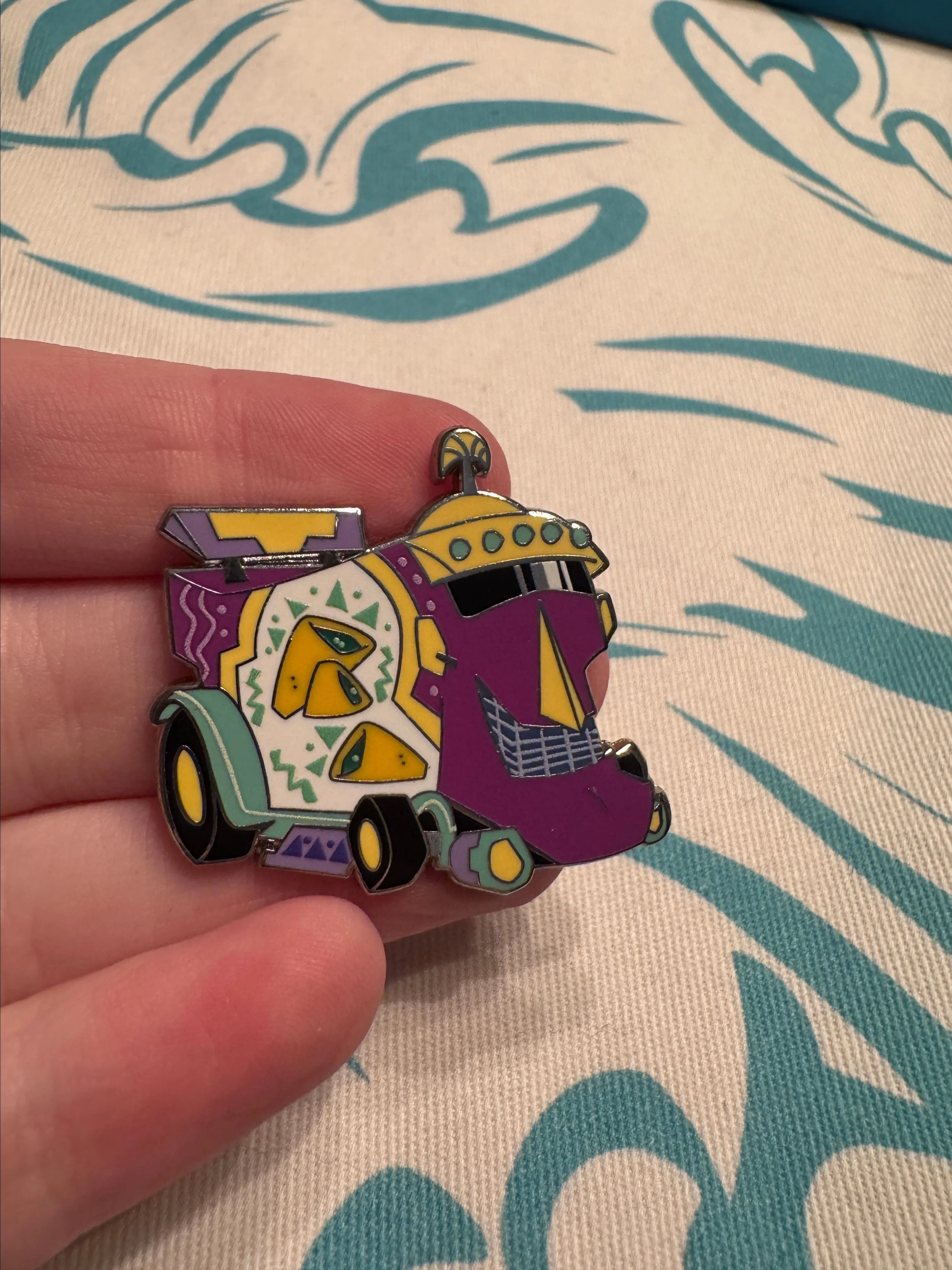 Product image for Disney Pin Mystery  2023  Food Trucks The Emperor's New Groove Kronk