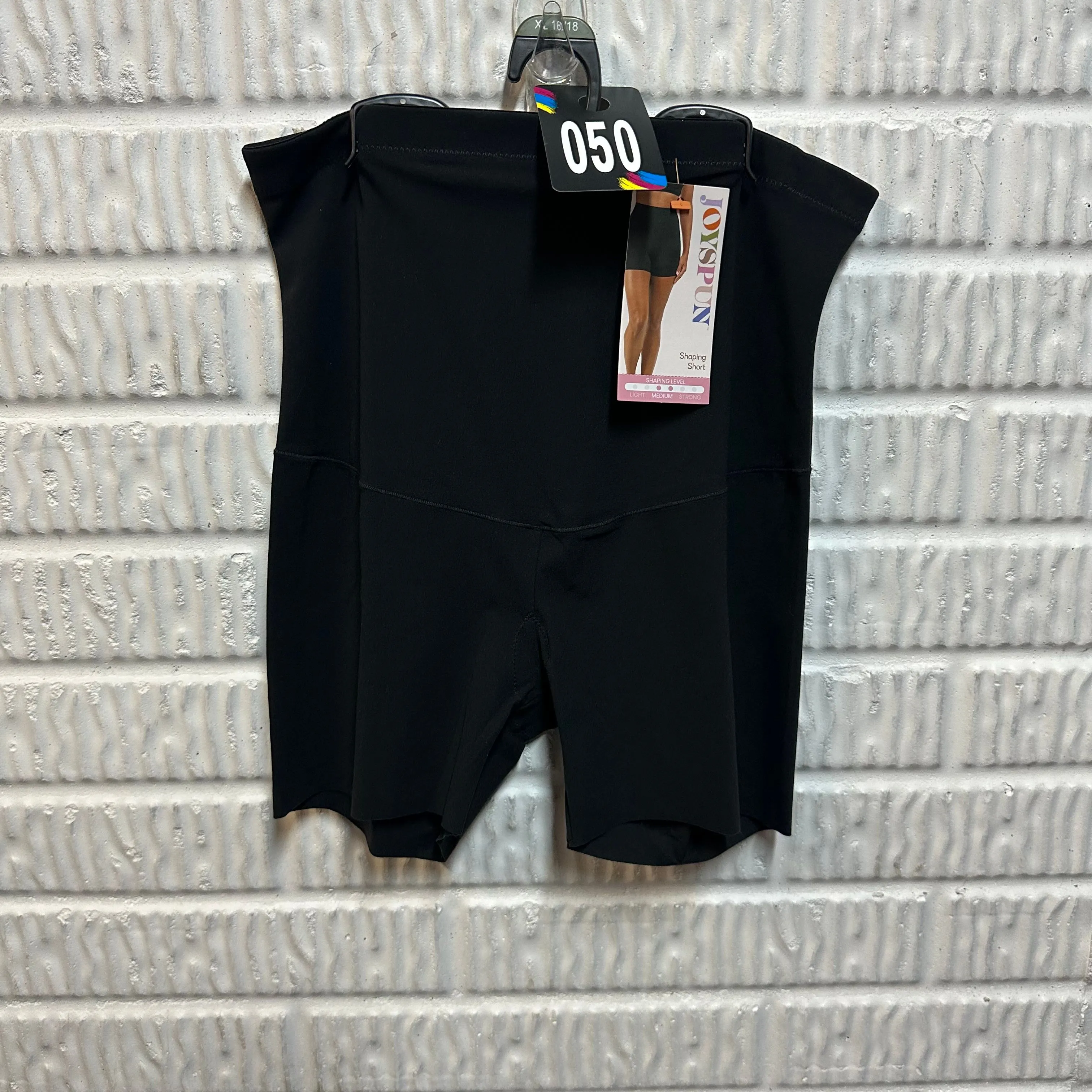 Product image for 50B NWT Joyspun Black Shaping shorts size XL