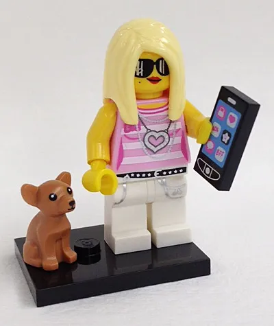 Product image for Trendsetter, Series 10 (Complete Set with Stand and Accessories)