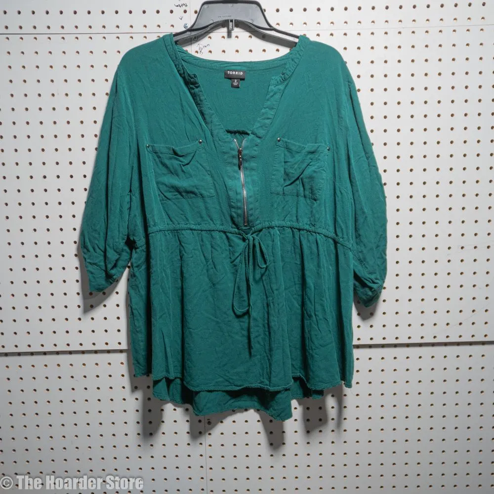 Product image for Torrid Womens Plus Size 2 2X Blue V-neck Zip Up Pocket Shirt Top Blouse