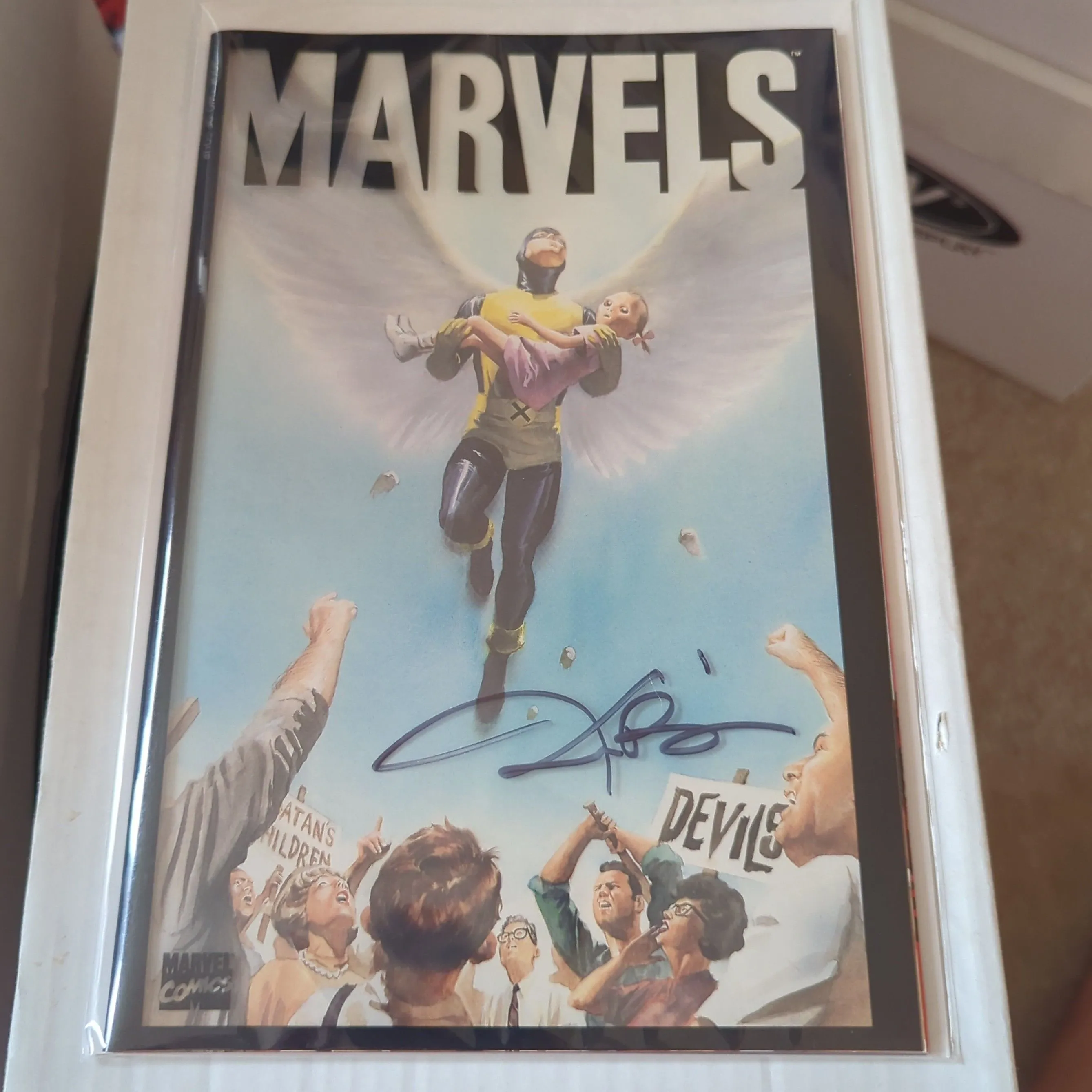 Product image for Marvels #2 of 4 signed by Writer KURT BUSIEK