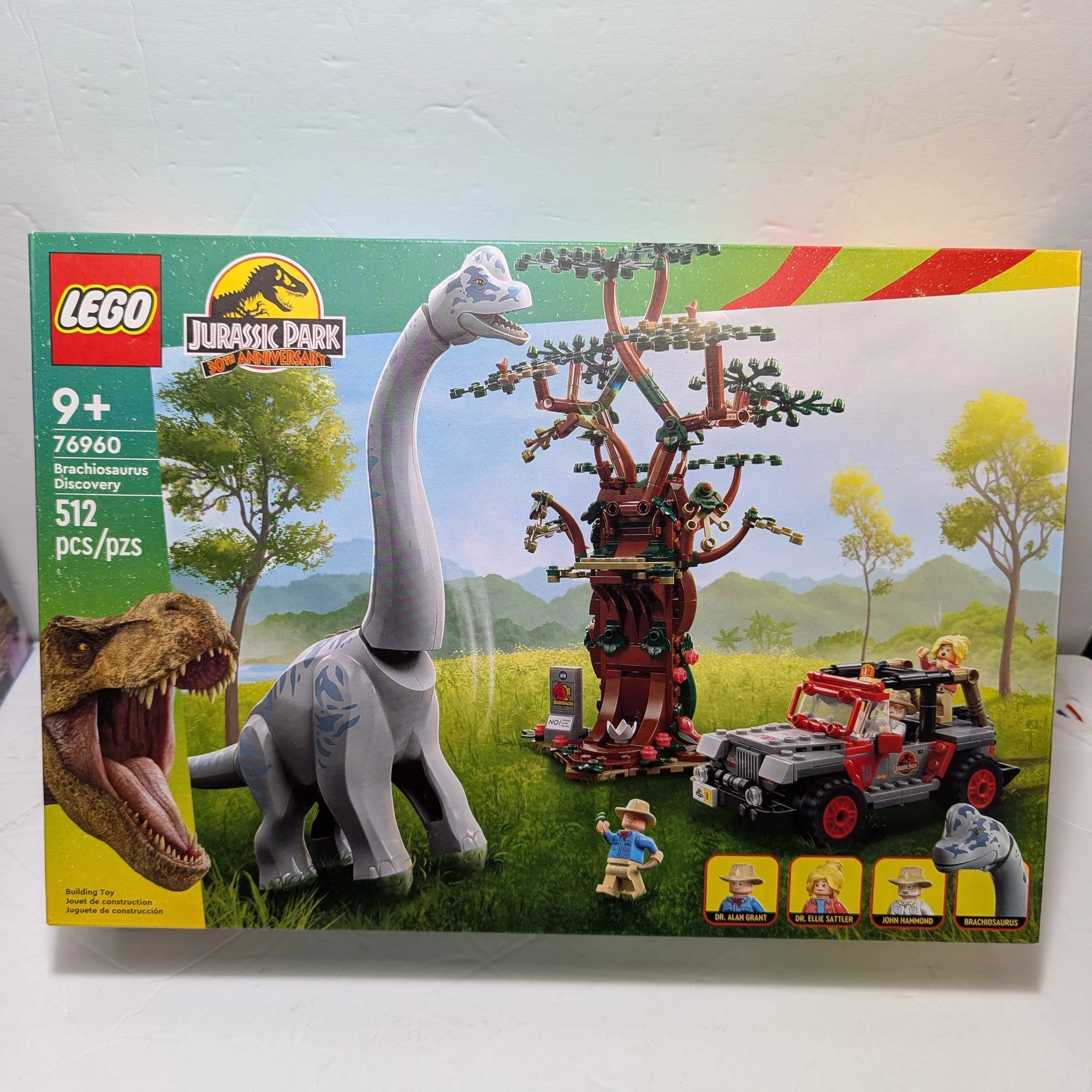 Product image for LEGO Jurassic Park 76960 Brachiosaurus Discovery 