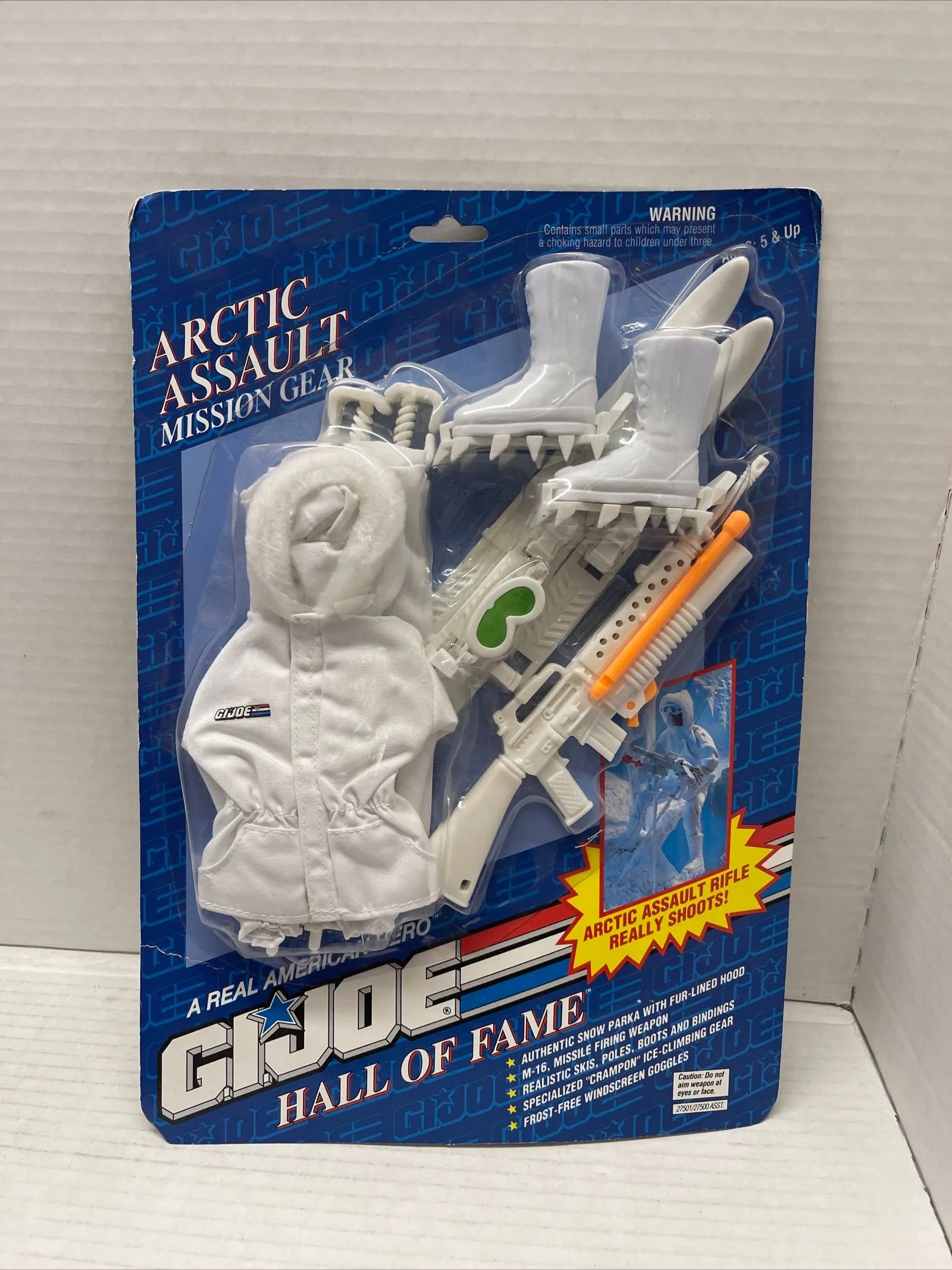 Product image for Vintage 1992 Hasbro G.I Joe Hall of Fame Arctic Assault Mission Gear-Accessories